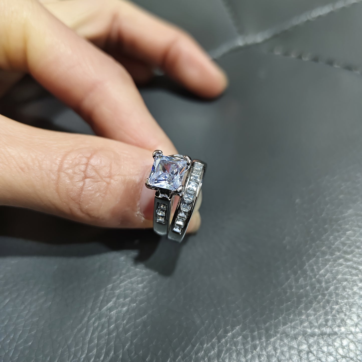 2pcs/set Fashionable Couple Jewelry Set with Shiny Square Cubic Zirconia Wedding Rings, Promise the Bride Eternal Engagement Jewelry, Classic Anniversary Valentine's Day Birthday Party Christmas Gift