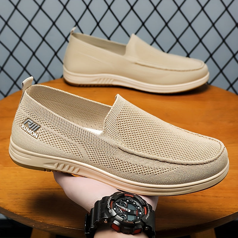 A Pair of Men'S Knitted Breathable Casual Shoes, Slip-On Mesh Shoes for Men.
