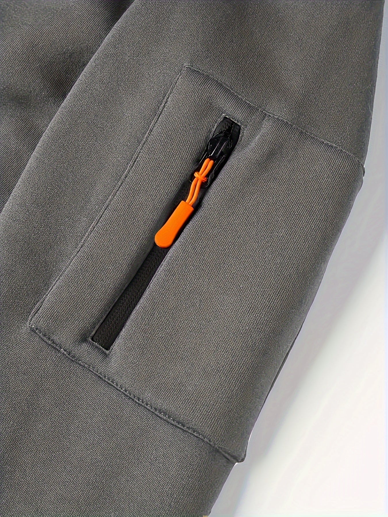 Men's Casual Hoodie with Zipper, Soft And Breathable Polyester Fabric, Machine Washable, Autumn/Winter Fashion
