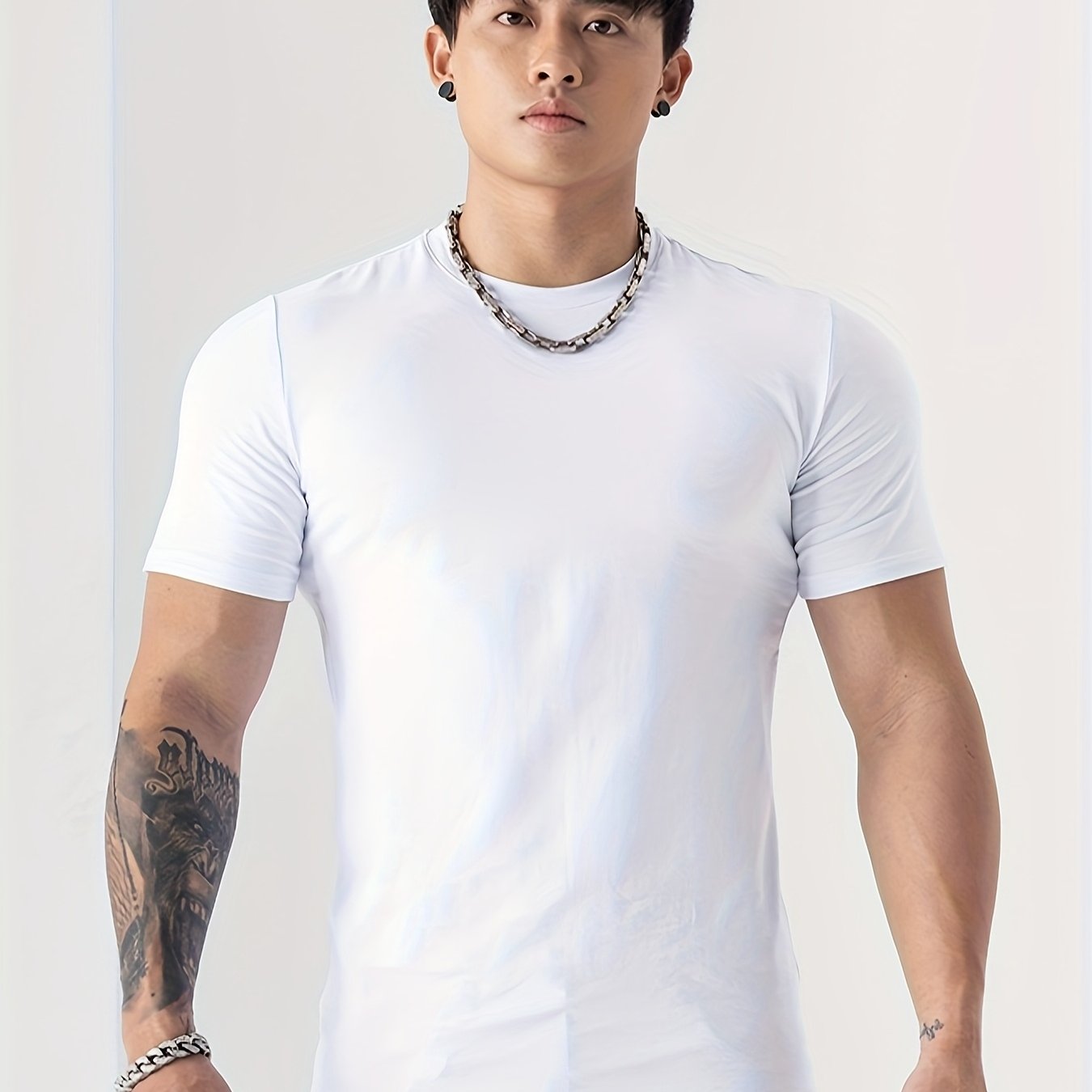 Men's Summer Athletic T-Shirt - Moisture-Wicking Stretch Fabric Slim Fit Round Neck Short Sleeve Tee for Gym, Running, Training - Solid Color Black, Gym Apparel Machine Washable Top, Gym Shirts
