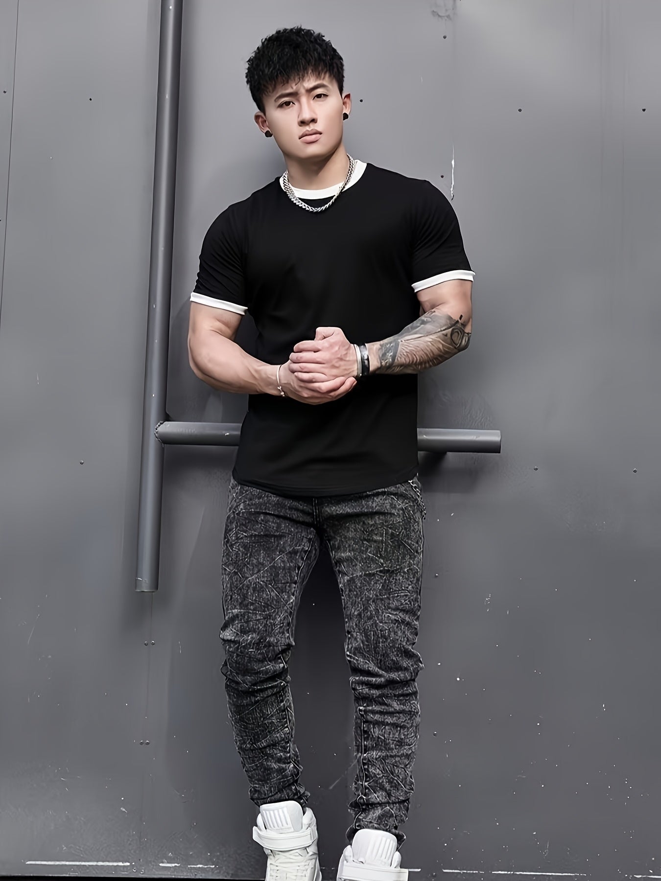Men's Quick-Dry Athletic T-Shirt - High Elasticity, Breathable Polyester, Black with White Contrast Trim, Round Neck, Short Sleeves for Gym, Running & Basketball, Workout Clothing | Casual Sportswear | Polyester Fabric