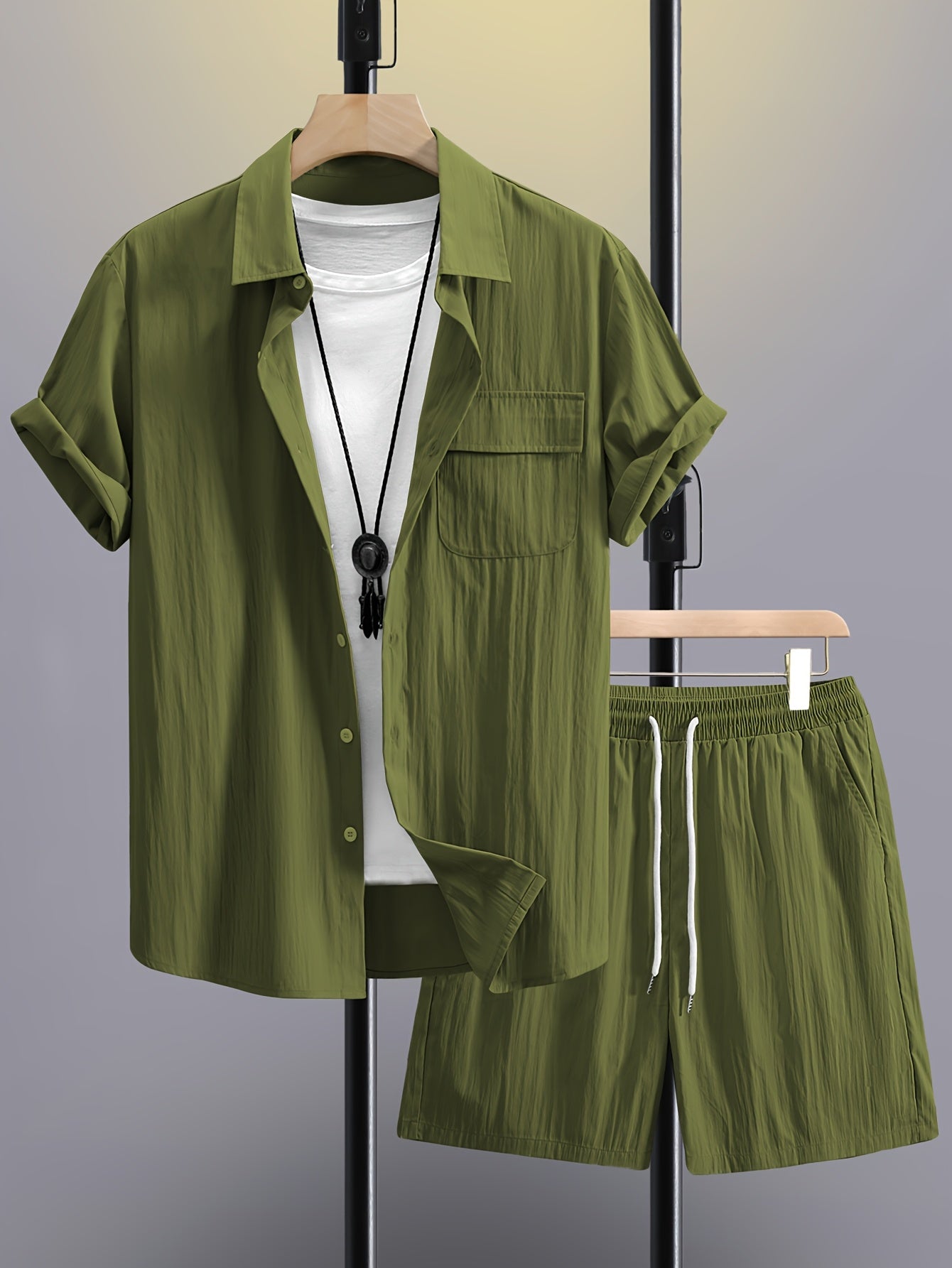 Men's Summer 2pcs Set: Casual Fashion Beige Short Sleeve Collared Shirt & Drawstring Shorts - Lightweight Blend, Ideal for Beach Vacations