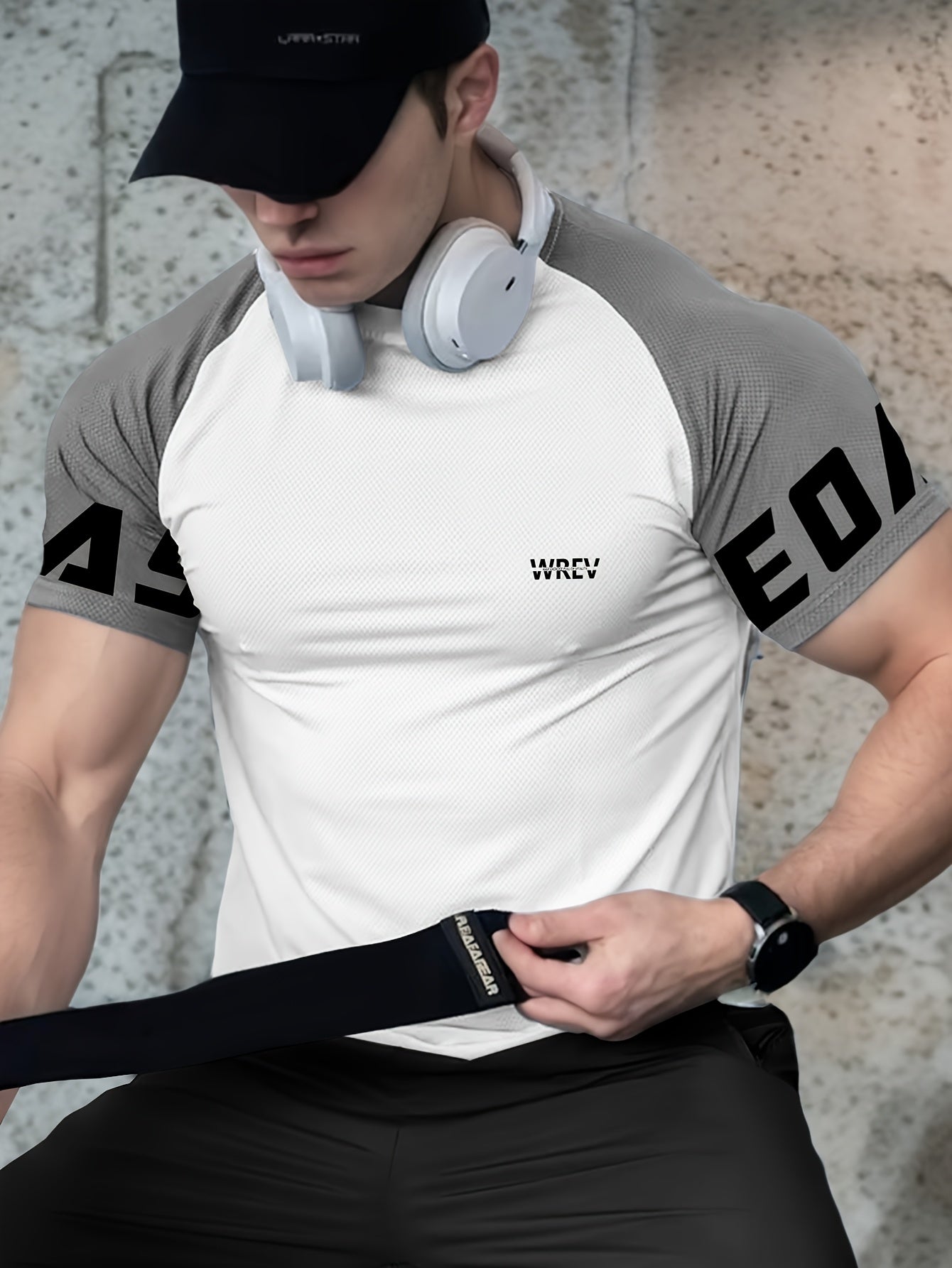 Men's Quick-Dry Breathable Mesh Sports T-Shirt - Summer Gym Workout Top with Contrast Black White Sleeves for Man Letter Print, Slim Fit for Running Training Casual Wear, Breathable Running Gear Sporty Casual Tee Mesh
