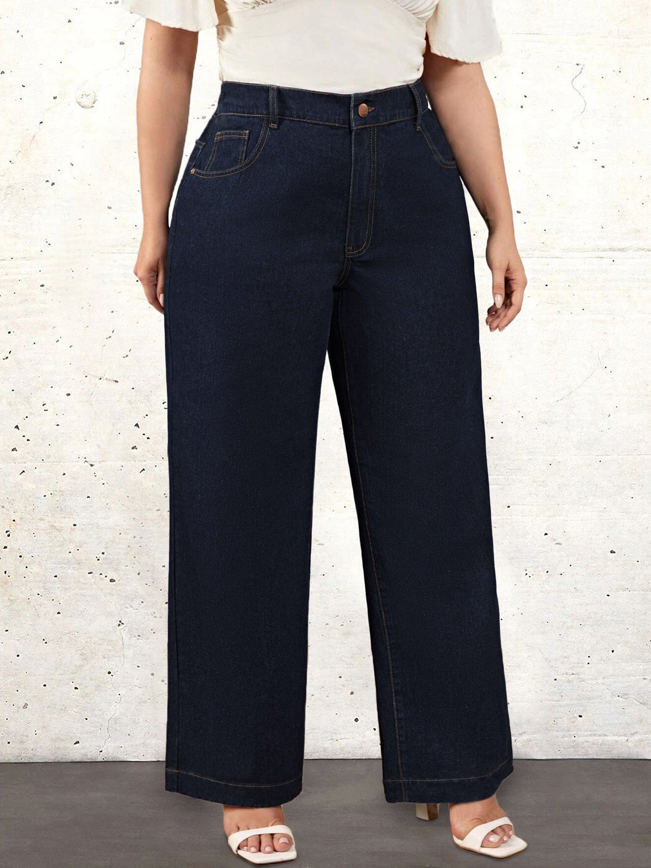 K.1978 Women'S Plus Size Casual Denim Jeans, 68.5% 25.7% Polyester 4.3% Viscose 1.5% Elastane, Medium Stretch, Միաձույլ գույն, Երկար երկարություն, Zipper Fly, Ուղիղ ծայր, Բոլոր սեզոնային լայն ոտքերի շալվարը կտրատած գրպաններով