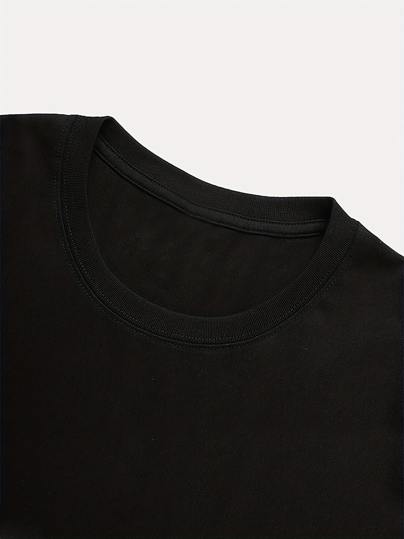 Women's Inspirational Letter Print T-Shirt - Short Sleeve Crew Neck Casual Top with Uplifting Message "You Are Amazing" - Black, Perfect for Spring & Summer, Motivational Clothing | Inspirational Apparel | Knit Construction