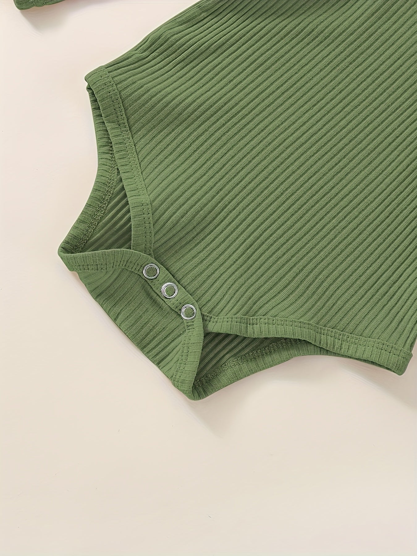 3pcs Baby Girl Outfit Set, Cute Ribbed Ruffle Long Sleeve Romper & Pants, 95% Cotton 5% Spandex, Crew Neck Pullovers, Solid Color, Regular Fit, No Belt, Fall/Winter Knit Fabric, 0-18 Months, for Outdoor