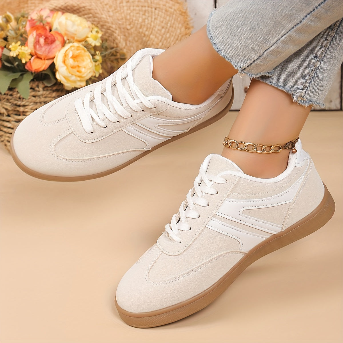 Women's Breathable Knit Sneakers - Lightweight, Comfortable Lace-Up Low Tops in Solid Colors for Summer Walking & Jogging