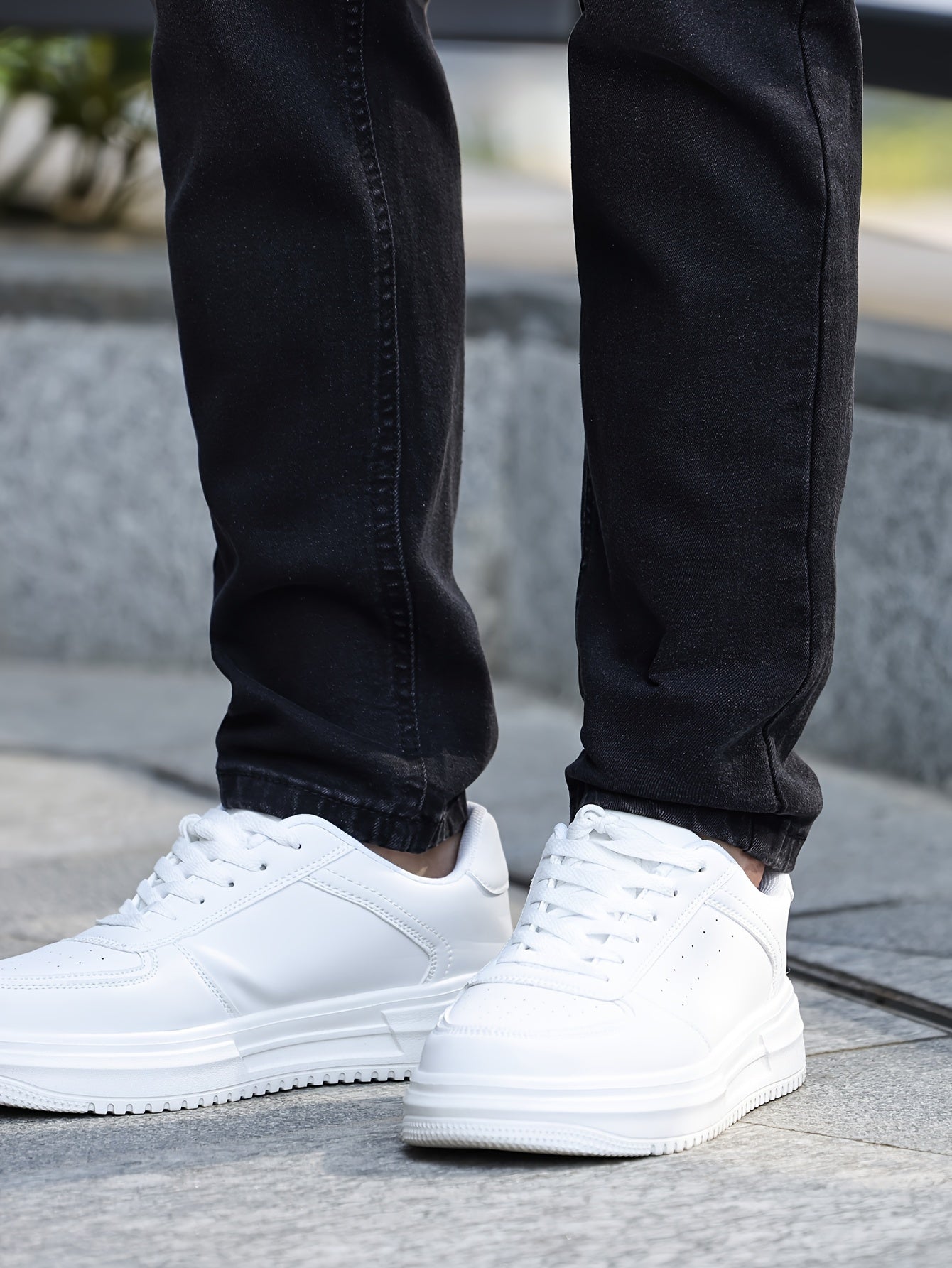 Men's Slim-Fit Stretch Denim Jeans - Casual Street Style, Mid-Rise, Light Blue, Comfortable & Versatile for All Seasons