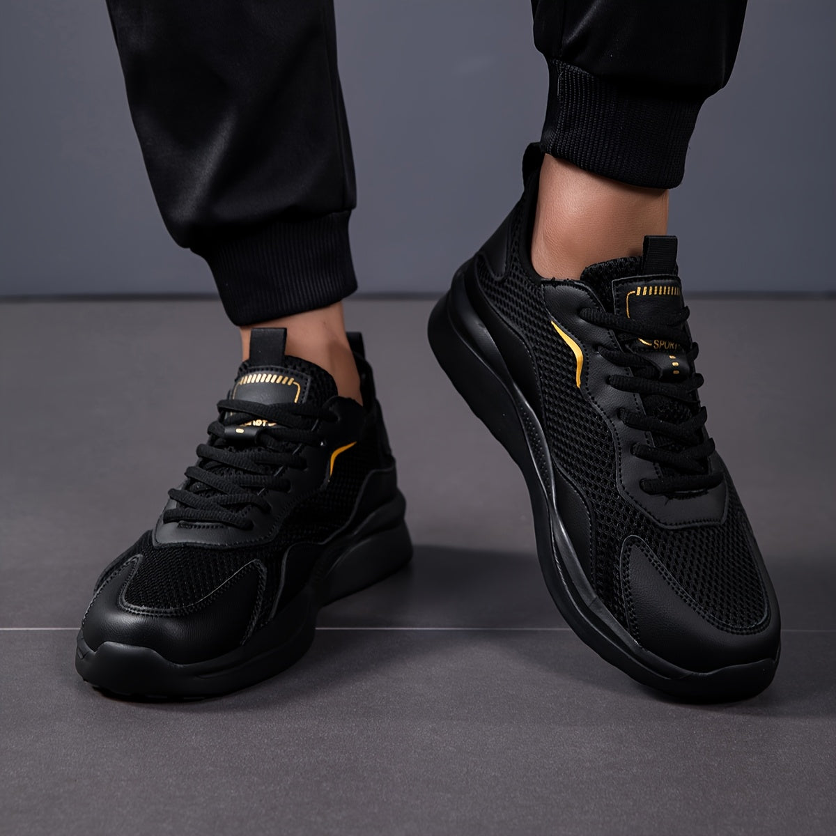 Men's 2025 New Summer Breathable Running Shoes - Lightweight Cushioned Sneakers with Golden Accents, Low-Top Black Casual Shoes for Gym, Walking Daily Wear, All-Season Comfort, Sleek Sporty Design, Durable Traction Footwear