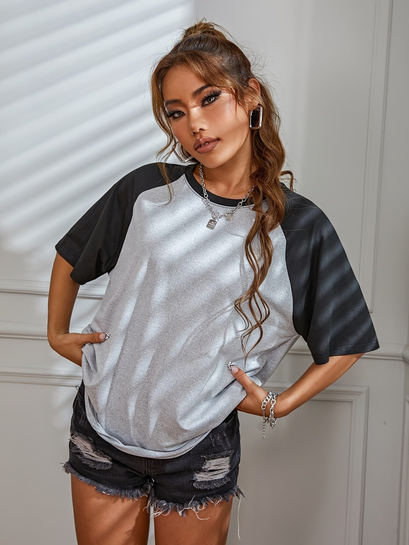 Women's Casual Color Block T-Shirt - Crew Neck, Long Sleeve, Stretch Fabric, Machine Washable - Perfect for Spring/Summer/Fall