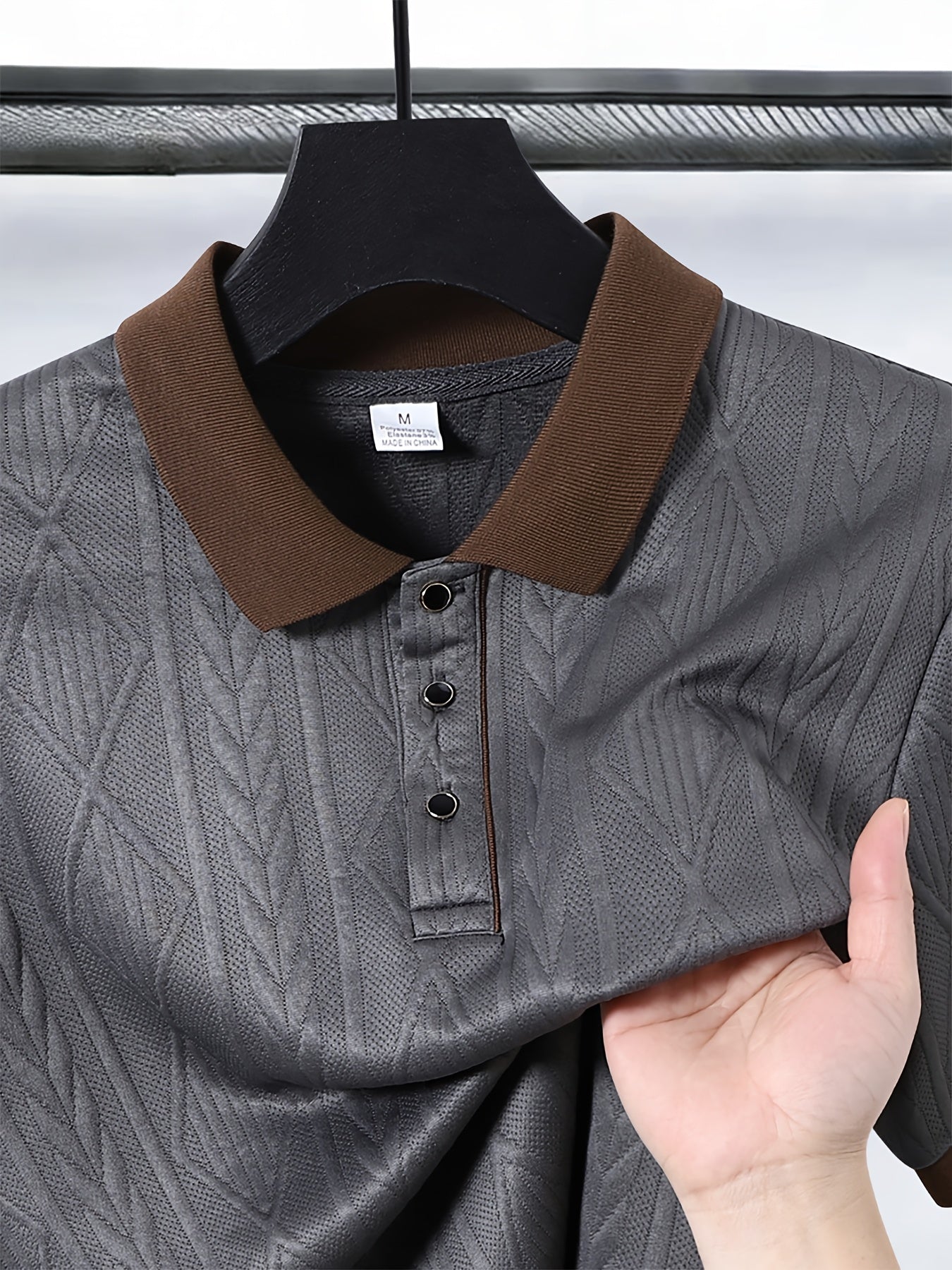 Men's Casual Polo Shirt with Breathable Jacquard Fabric