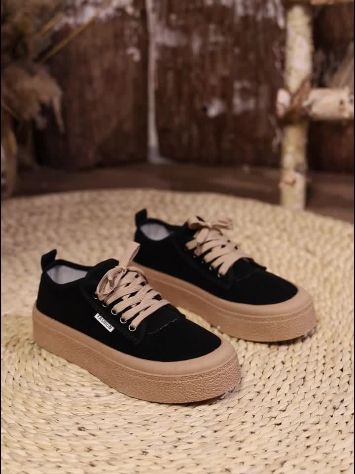 Women's Casual Lace-Up Shoes, Low-Top Round Toe, Black PVC Sole