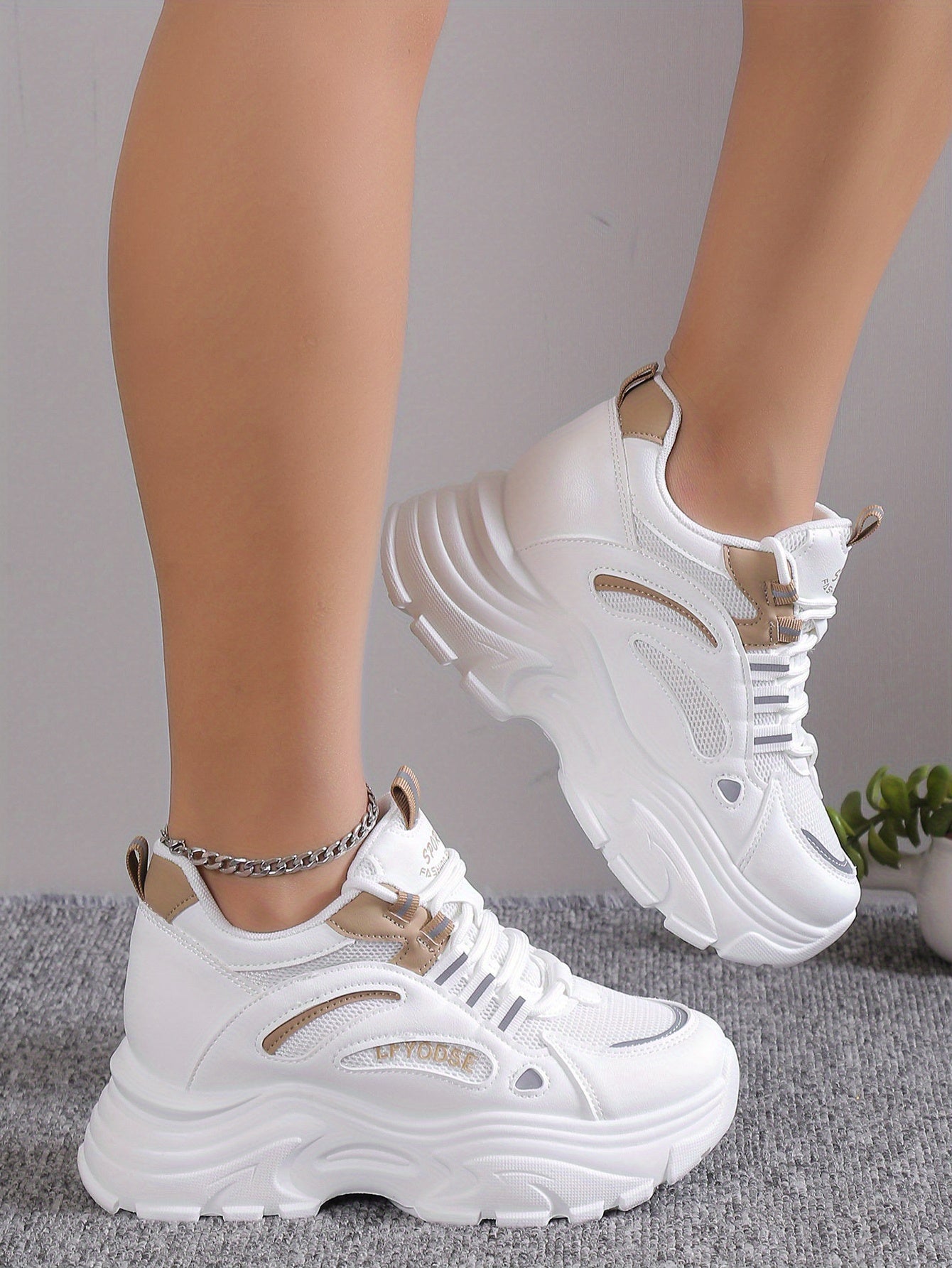 Women's Solid Color Mesh Sneakers, Lace Up Low-top Round Toe Heightening Thick Sole Trainers, Versatile Comfy Shoes
