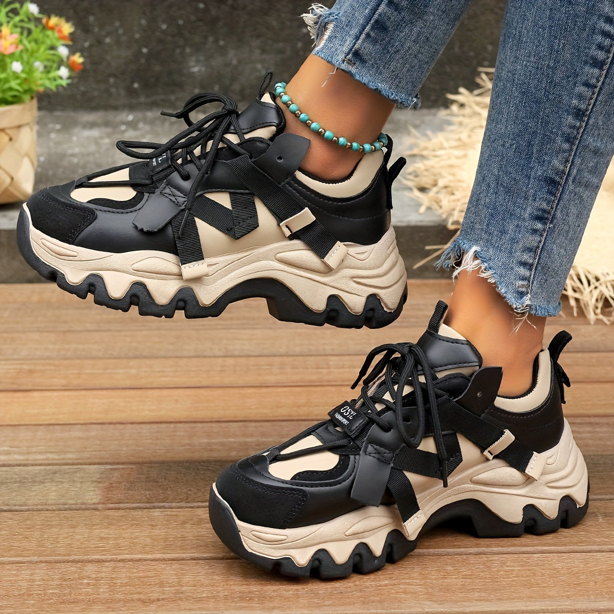 Women's Platform Sports Shoes, Two Tone Lace Up Height Increasing Chunky Sneakers, All-Match Walking Trainers