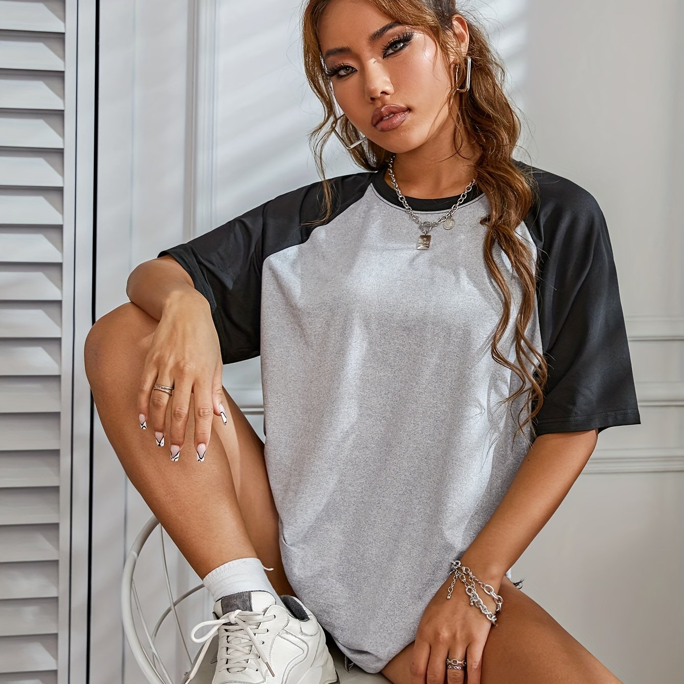 Women's Casual Color Block T-Shirt - Crew Neck, Long Sleeve, Stretch Fabric, Machine Washable - Perfect for Spring/Summer/Fall