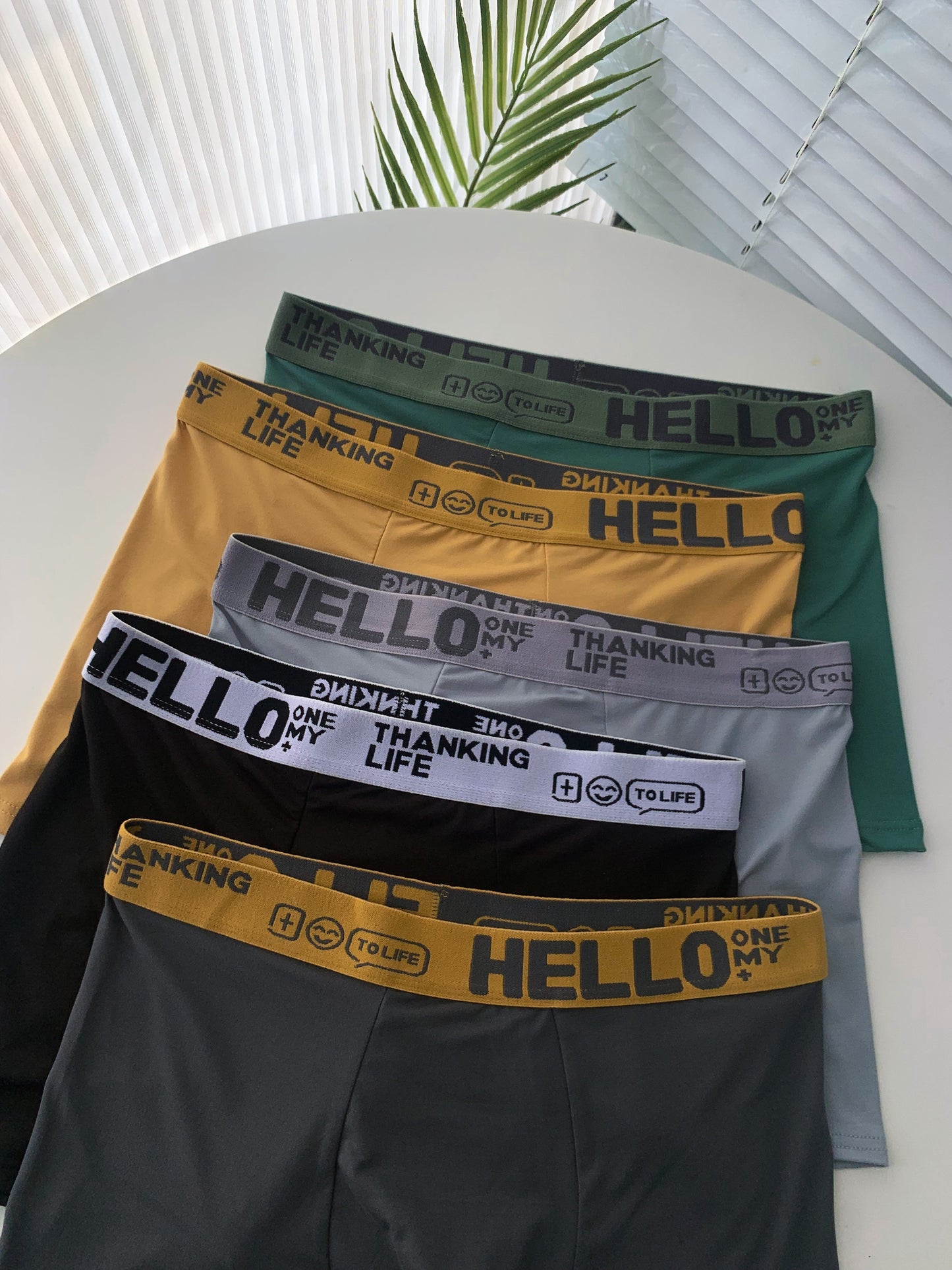 Տղամարդկանց HELLO Boxer Briefs 1/3 հատ, շնչող փափուկ պոլիեսթեր սպանդեքս, պինդ գույնի պատահական ներքնազգեստ բոլոր եղանակների համար