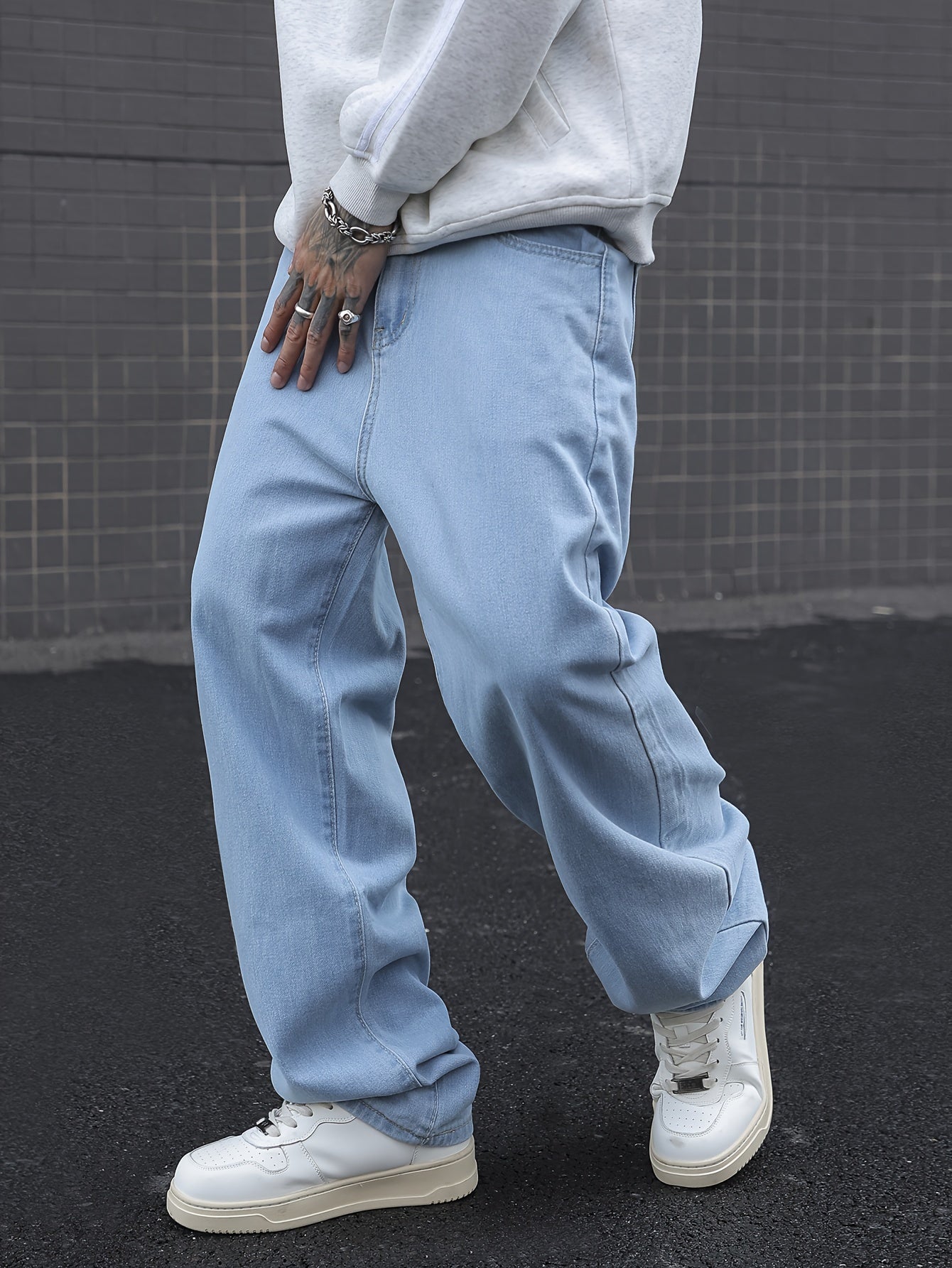 Men's Loose Solid Denim Pants With Pockets, Causal Cotton Blend Jeans For Outdoor Activities
