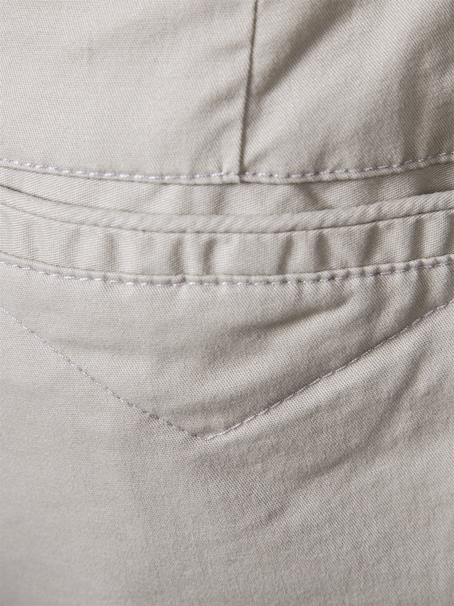 Men's Classic Fit Cotton Twill Flat Front Solid Chino Short With Slant Pockets And Elastic Waist