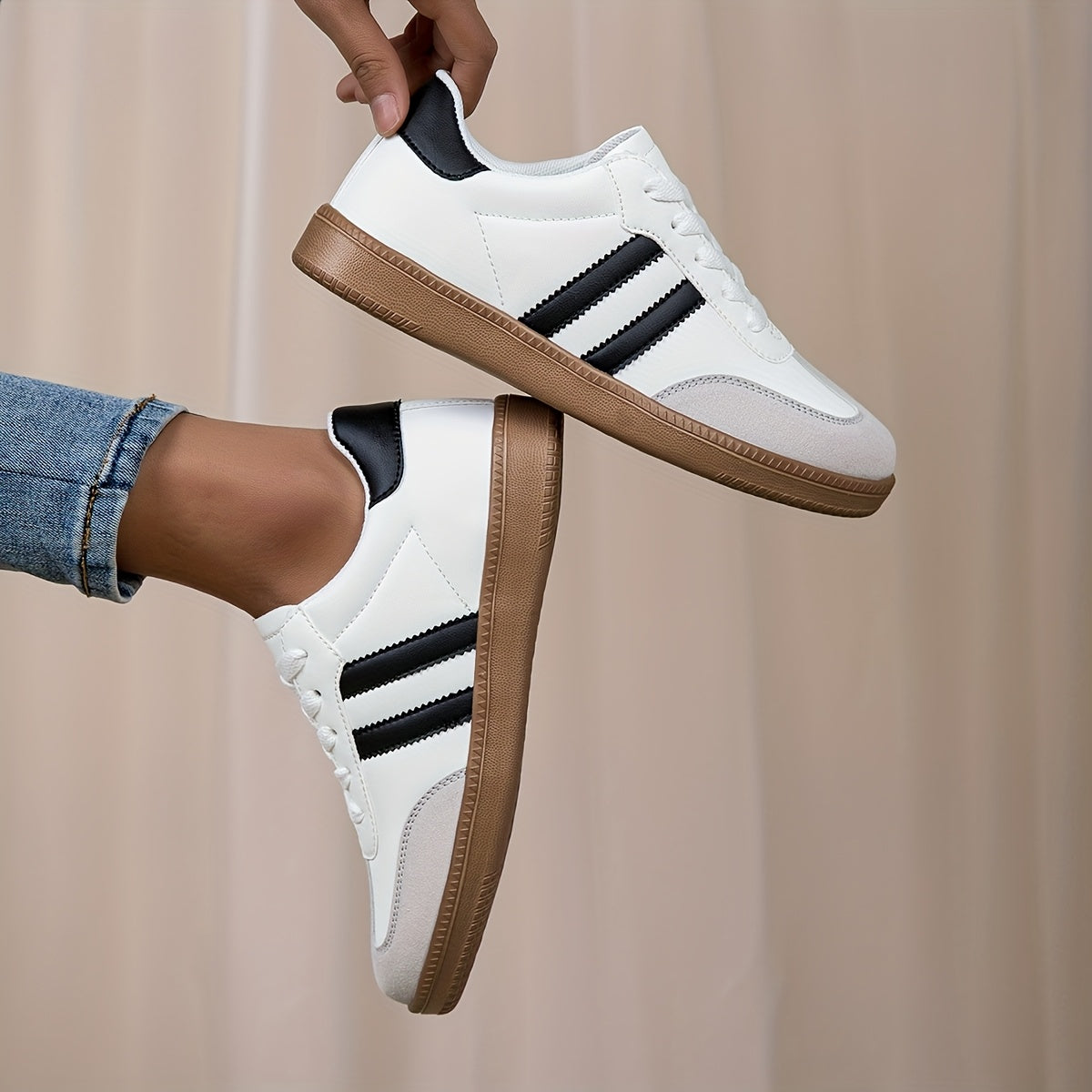 Women'S Fashion Spring Flat Shoes, Casual Microfiber Low Top Sneakers with Round Toe, Lace-Up Slip-Resistant All-Season Footwear, MD Sole, Fabric Inner & Insole
