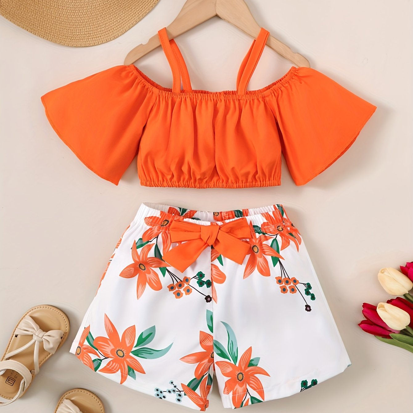 Girls' Shorts Set Two-piece Set Summer Casual Vacation Style Romantic Floral Print Shorts Set Girls' Summer Cool Off-the-Shoulder Strap Top + White Print Shorts Two-piece Set