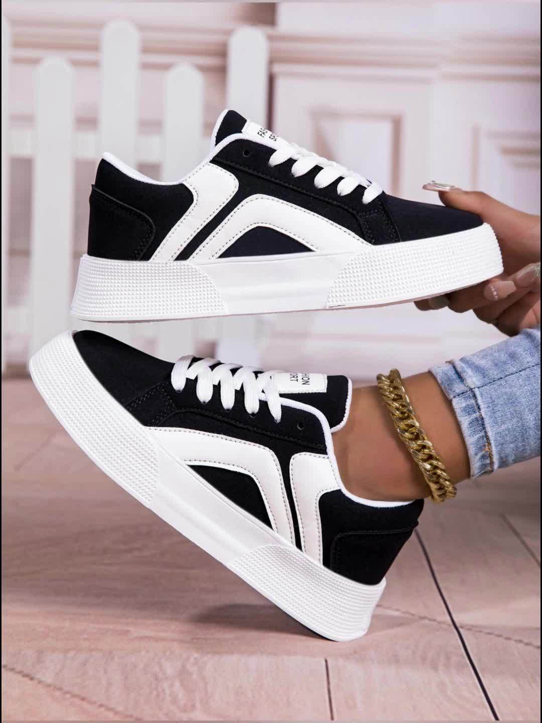 Preppy Style Women's Low Top Fashion Sneakers - Solid Color Casual Skate Shoes with Thick Sole, Breathable Streetwear, Non-Slip Lace-Up Sports Shoes with Fabric Interior & EVA Outsole