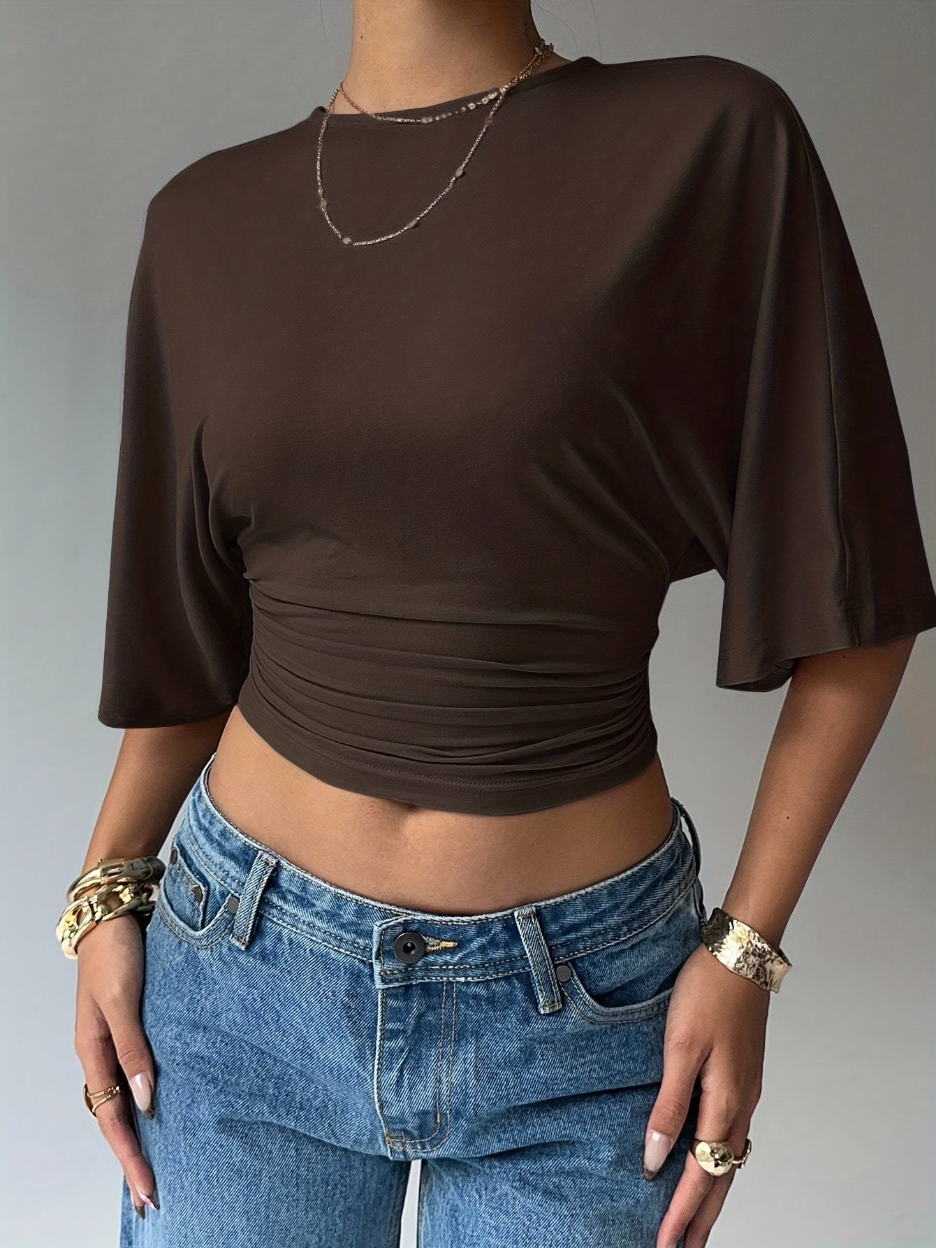 Elegant Flared Short Sleeve Women’s Top in Solid Color