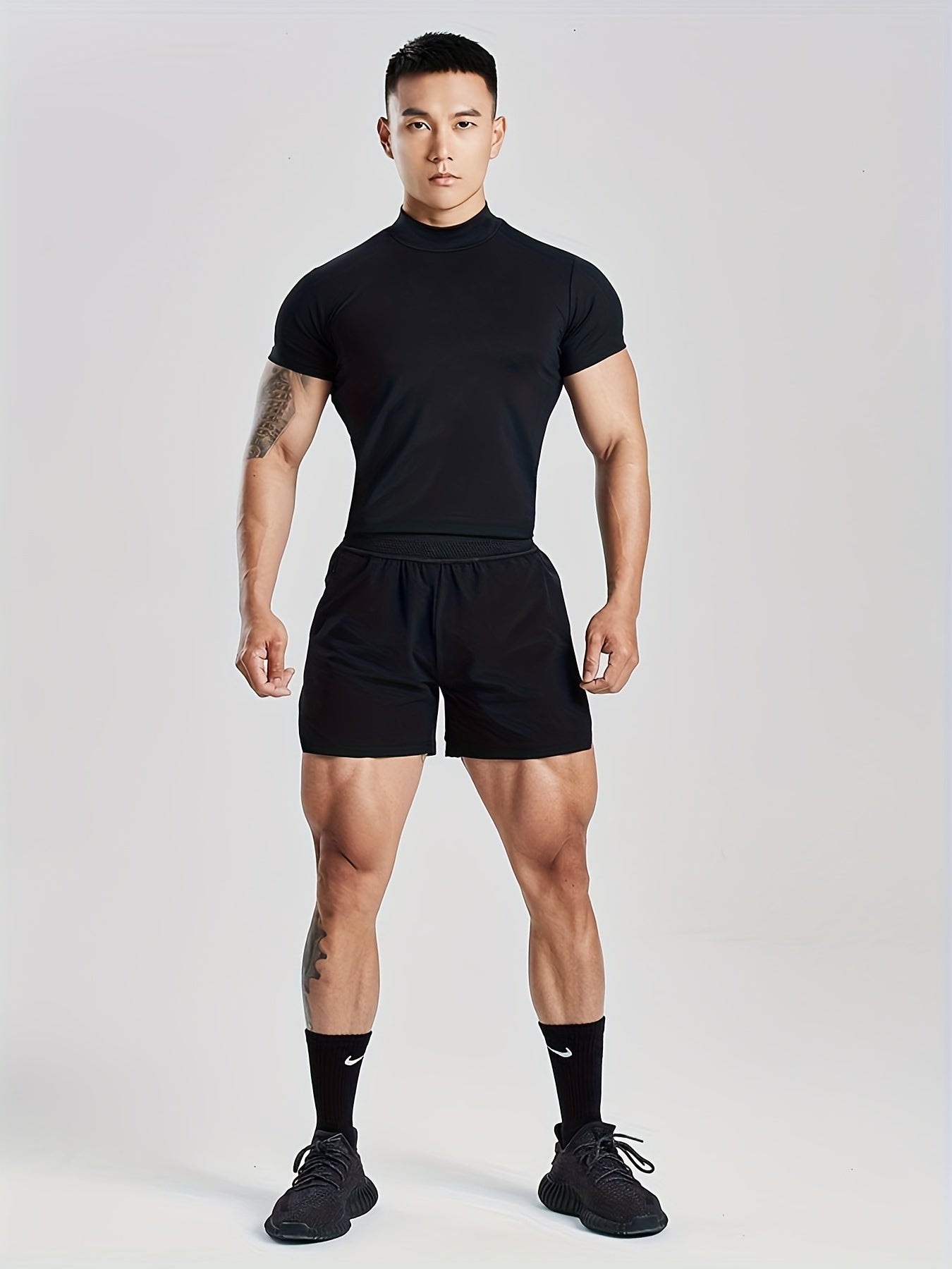 Fitness Solid Color Body Shaper Elastic Quick Dry Muscle Տղամարդկանց կարճաթև շապիկ կլոր պարանոցի մարզման կոստյում