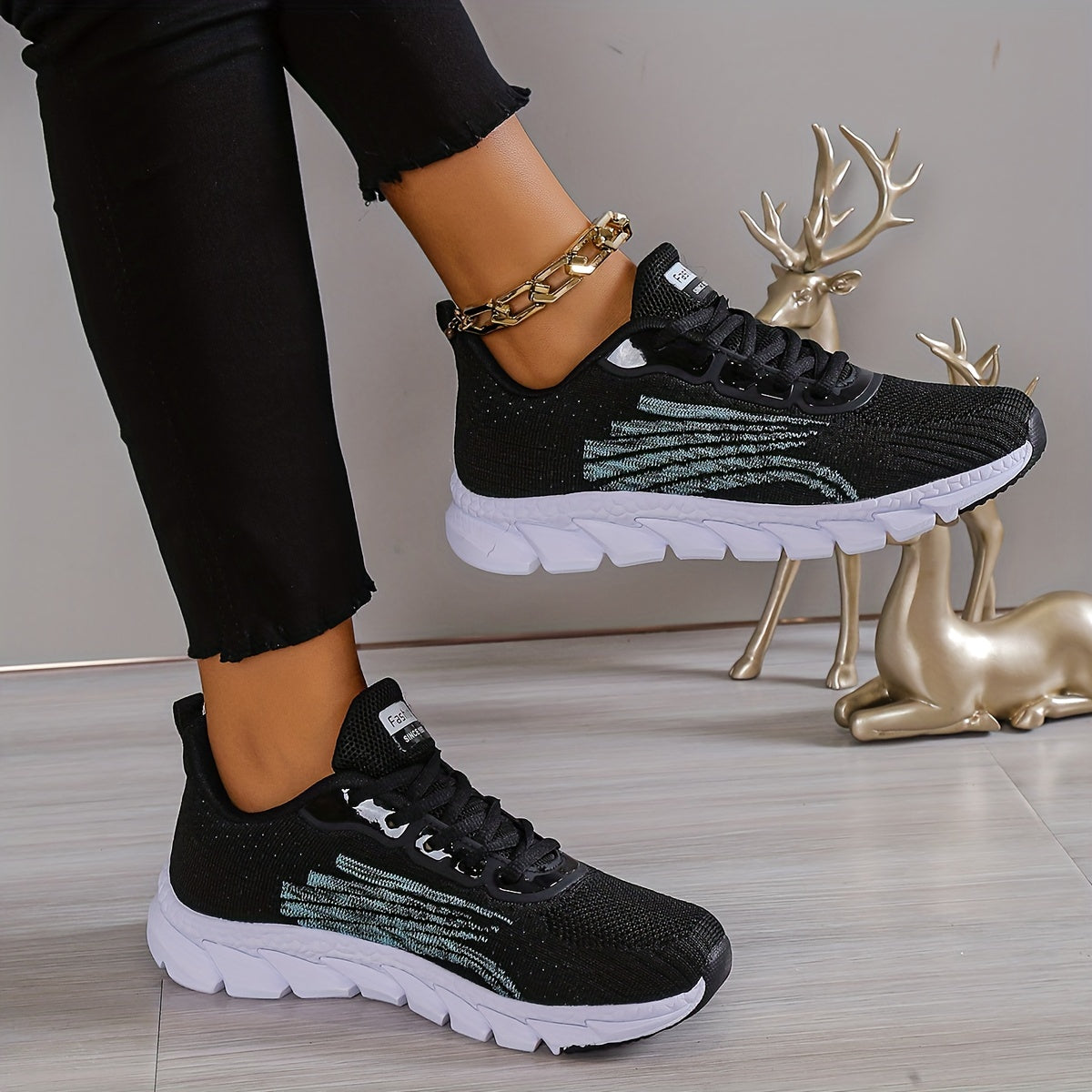 Women's Casual Mesh Breathable Running Shoes, Lightweight Soft Soled Outdoor Travel Sneakers