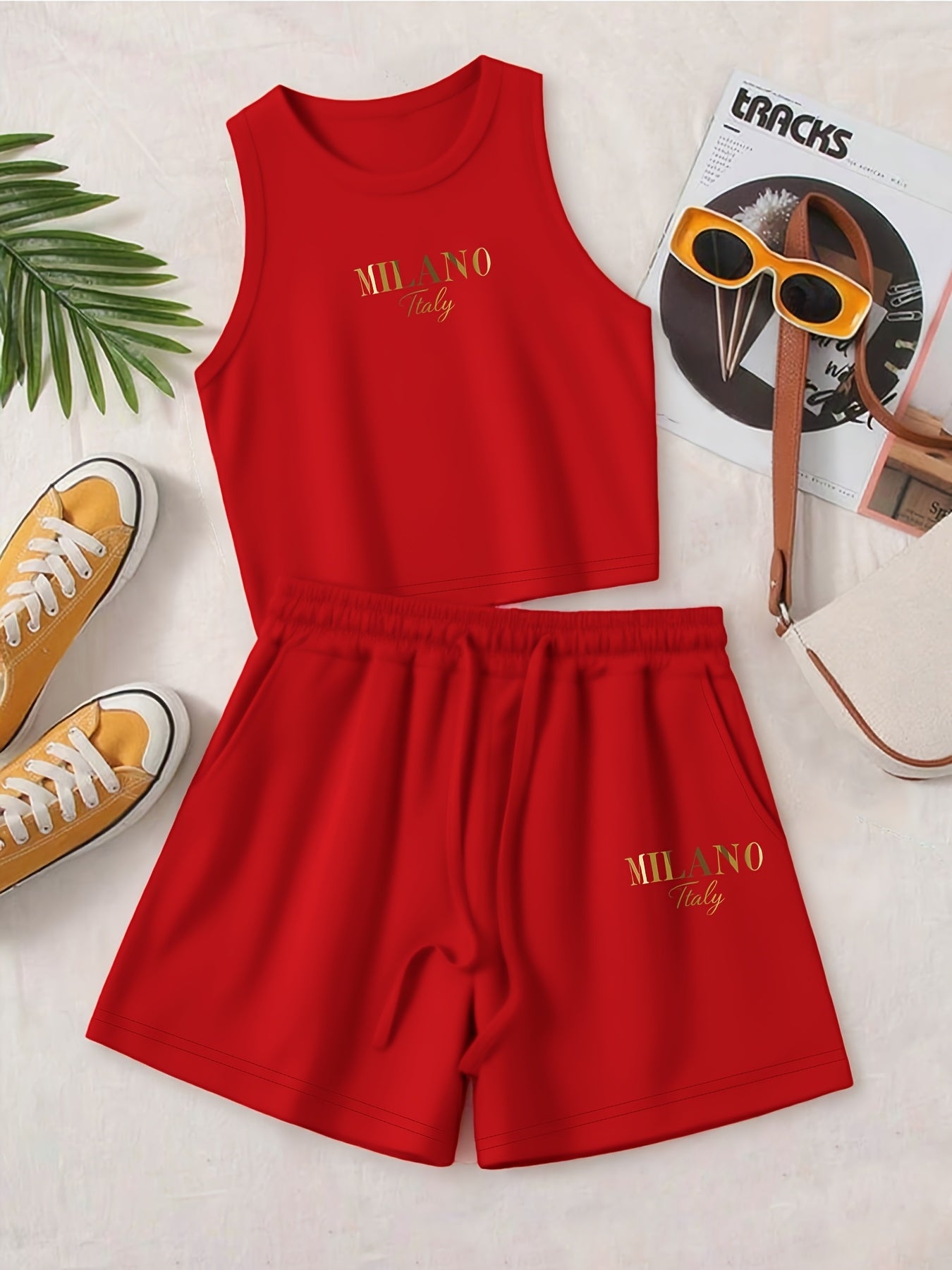 Casual Women's Two-Piece Suit with Graphic Print Vest & Shorts