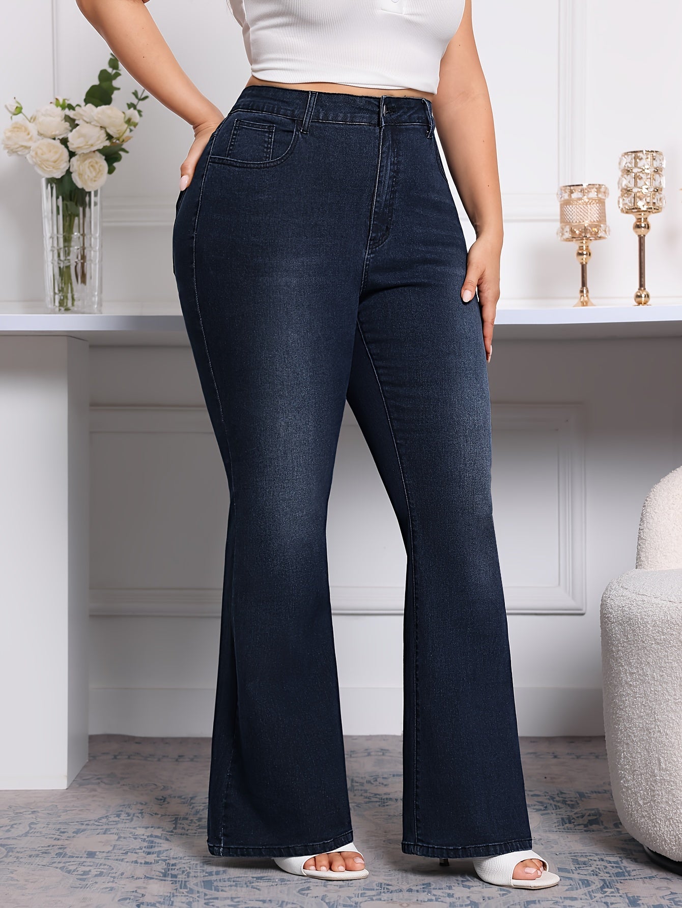 Plus Size Flare Leg Plain Washed Casual ոճի կայծակաճարմանդ կոճակով փակվող ջինսե տաբատ, կանացի ջինսե ջինսեր և հագուստ