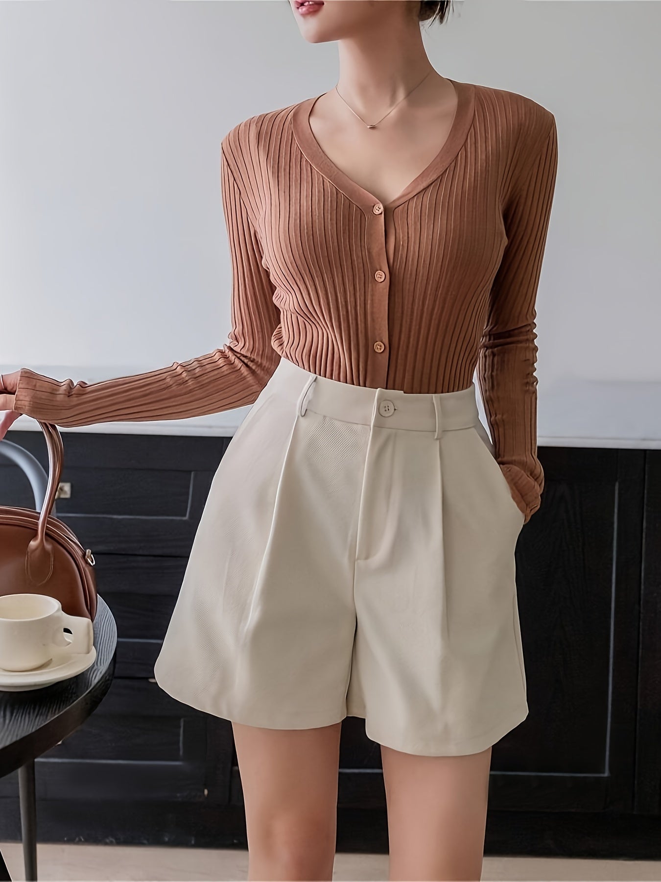 Women'S High-Waisted Straight Pants Shorts with Slant Pockets and Pleats, Solid Color, Woven Polyester, All-Season