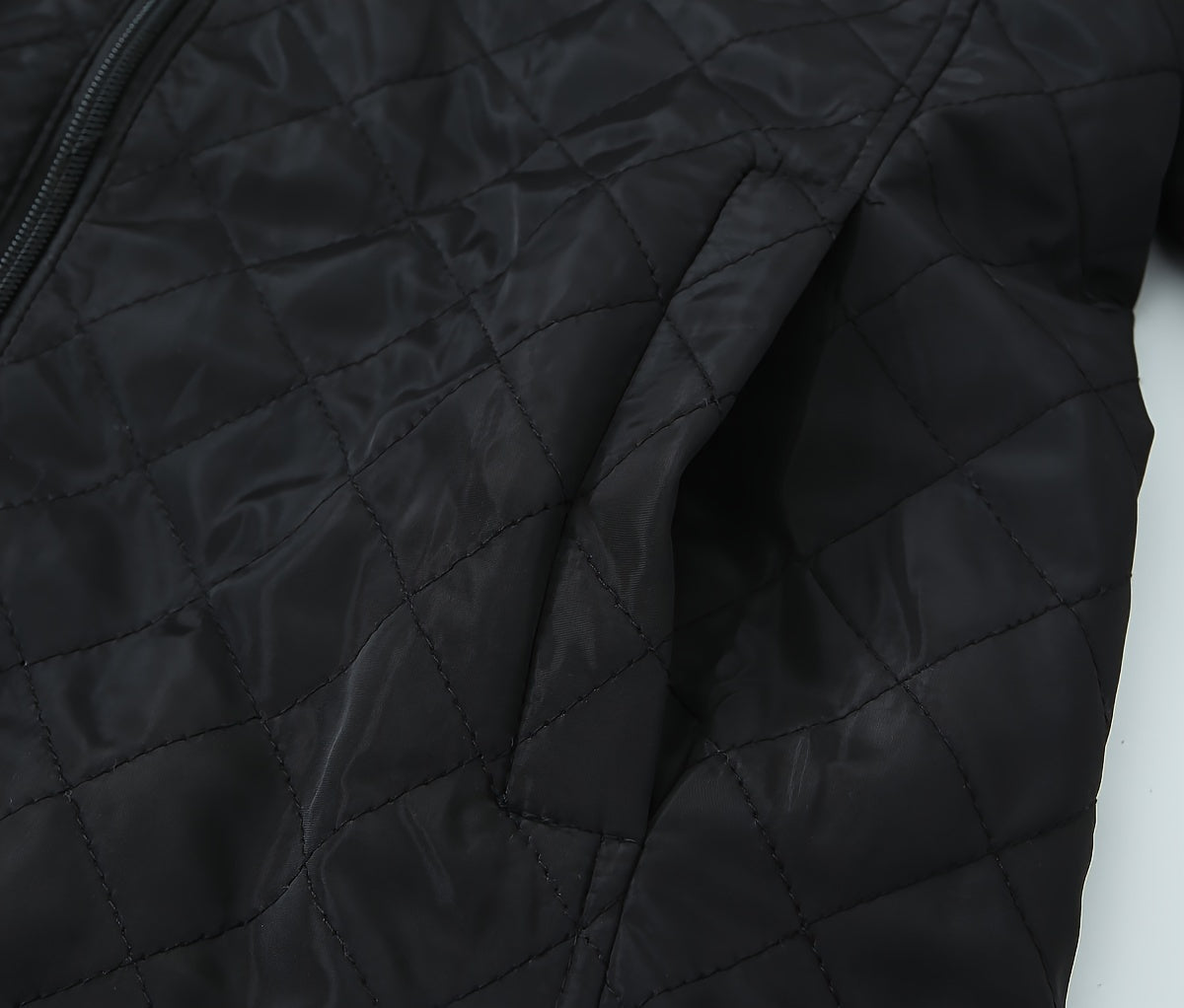Women's Plus Size Quilted Hooded Jacket - Warm, Casual Long Coat with Faux Fur Trim, Zipper Closure, and Diamond Pattern Stitching - Ideal for Winter Outdoor Activities, Cold Weather Apparel|Hooded Coat|Soft Texture, Winter C