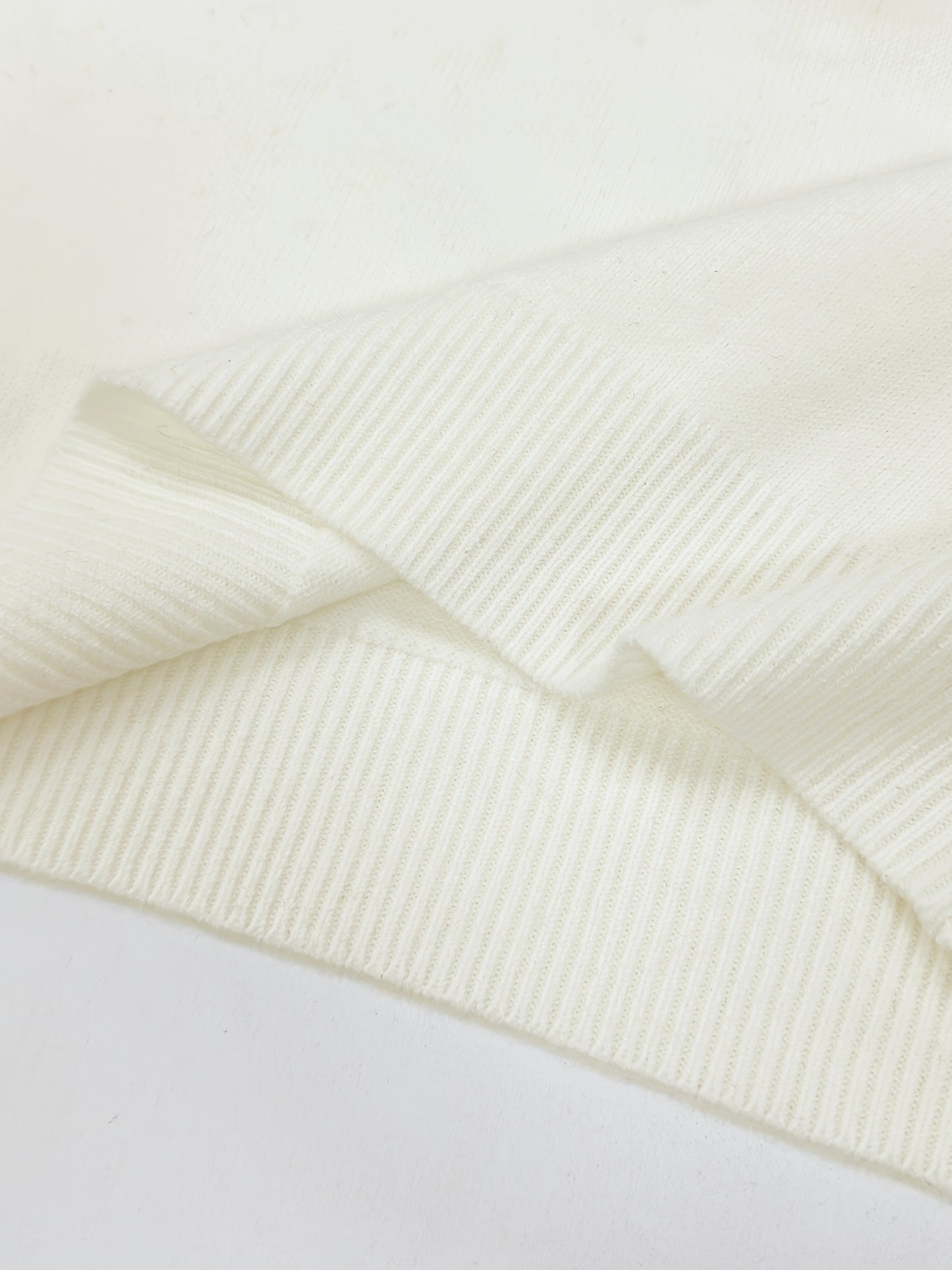 Men'S Pullover Round-Neck Knitted Sweater for Autumn And Winter, Men'S Knit Top, Winter Clothing for Men, Festive Attire, Promotional Men'S Apparel, Stylish And Warm Winter Sweaters for Men, High-Quality Men'S Fashion, And Me