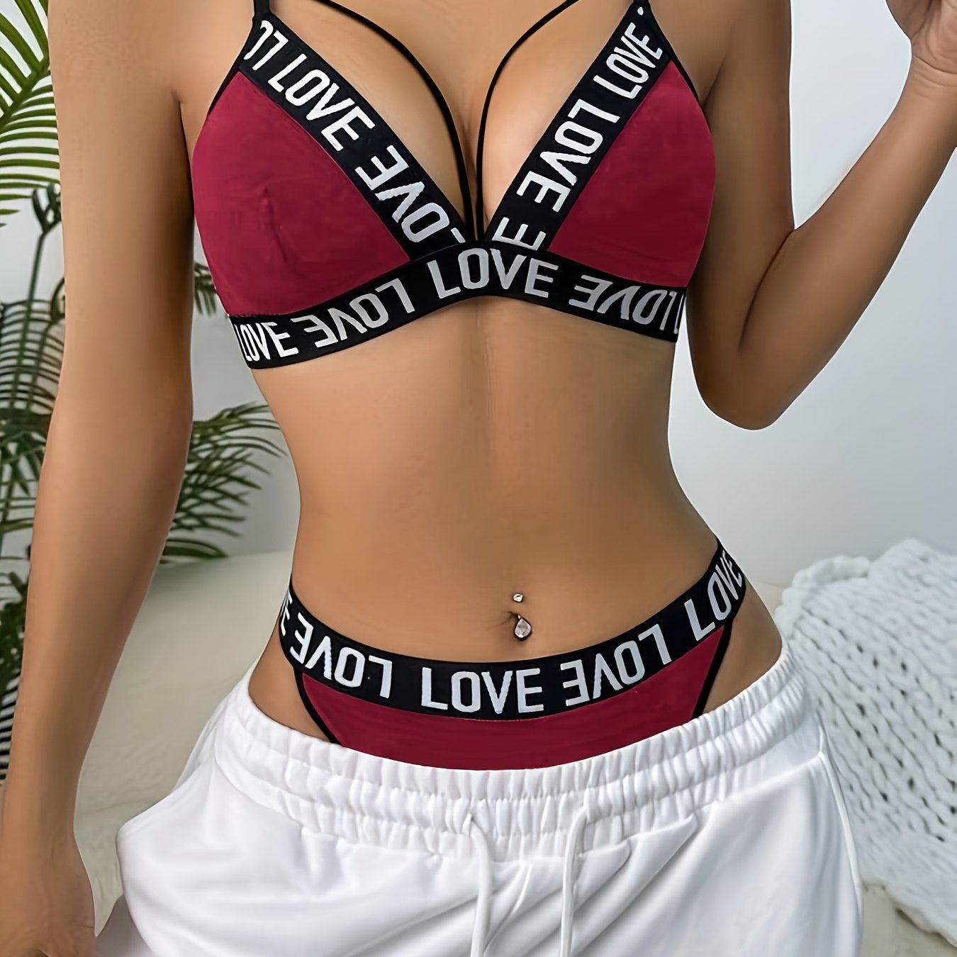 Letter Tape Cut Out Bra & Panty, Strappy Bra & Panties ներքնազգեստի հավաքածու, Կանացի ներքնազգեստ և ներքնազգեստ