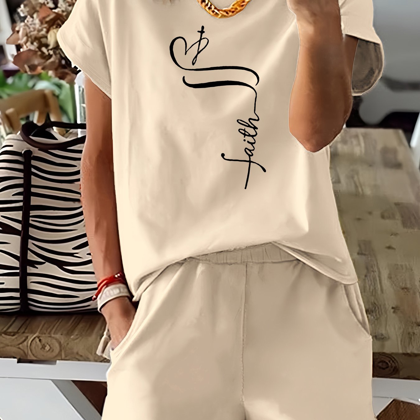 Women's Casual Letter Print Two-Piece Set - Comfy Short Sleeve T-Shirt & Shorts, Stretchy Polyester Blend, Machine Washable