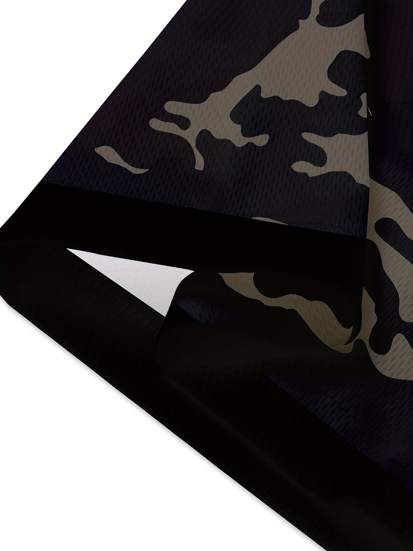 Men'S Camo Print T-Shirt - Short Sleeve, Regular Fit, Casual Style with Skull Floral Design, Black with Brown/Beige Camouflage Pattern, Perfect for Casual Attire, Everyday Tshirt Camo Print Tee Stretchable Fabric
