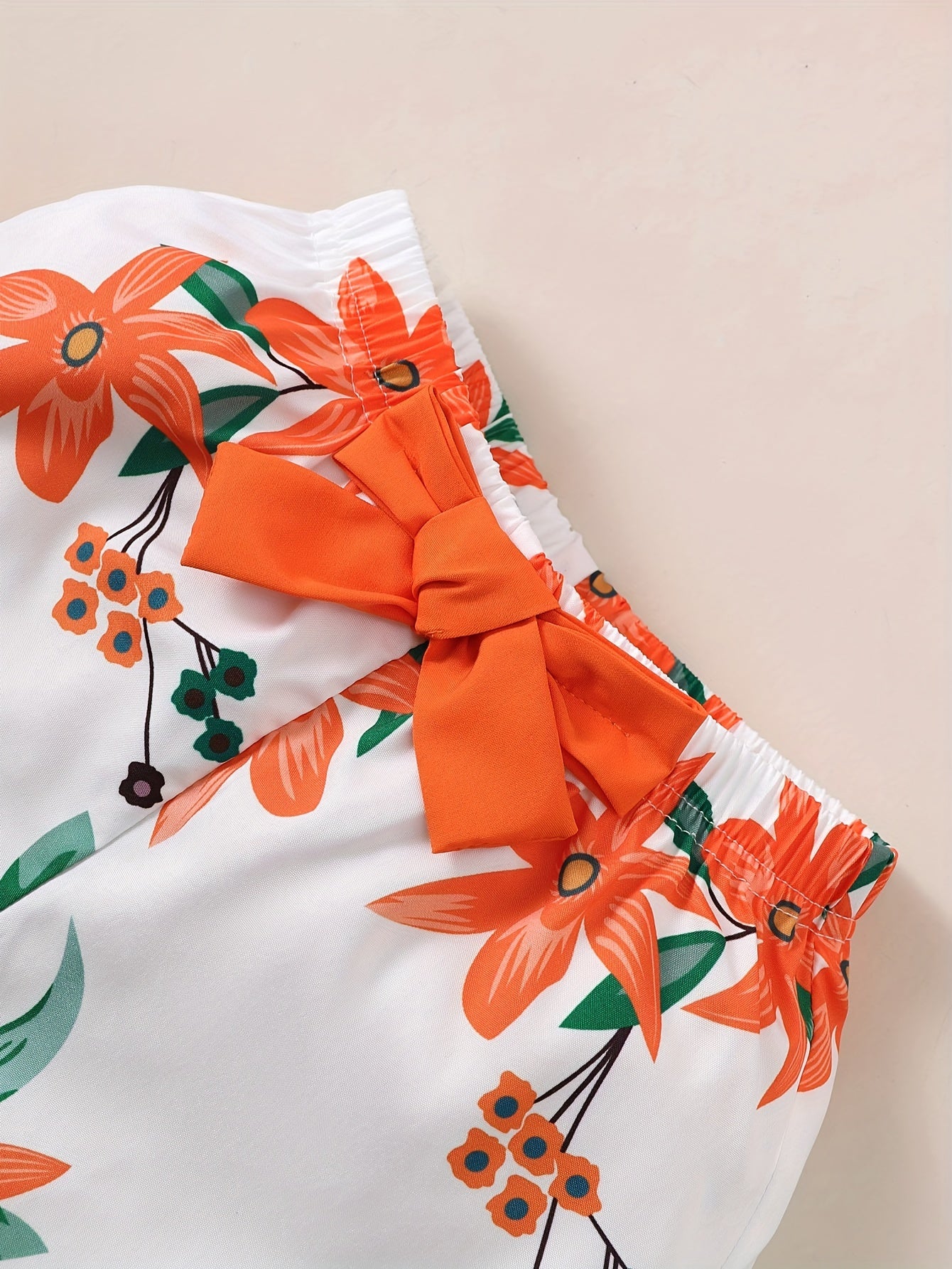 Girls' Shorts Set Two-piece Set Summer Casual Vacation Style Romantic Floral Print Shorts Set Girls' Summer Cool Off-the-Shoulder Strap Top + White Print Shorts Two-piece Set