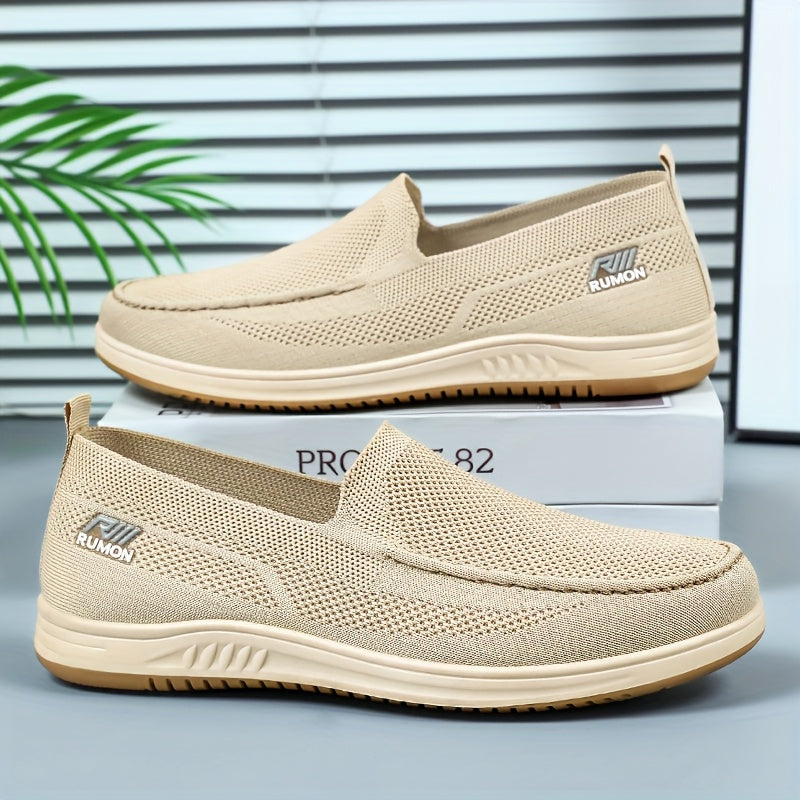 A Pair of Men'S Knitted Breathable Casual Shoes, Slip-On Mesh Shoes for Men.