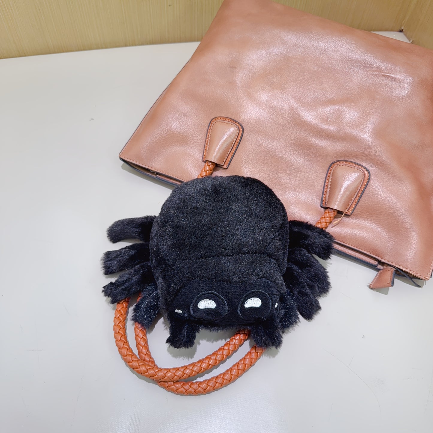 1pc 1pcs Anime/Movie/Video Game Plush Toy Suitable for - Soft Cuddly Collectible Figure, Iconic Stuffed for Bedtime & Gifts