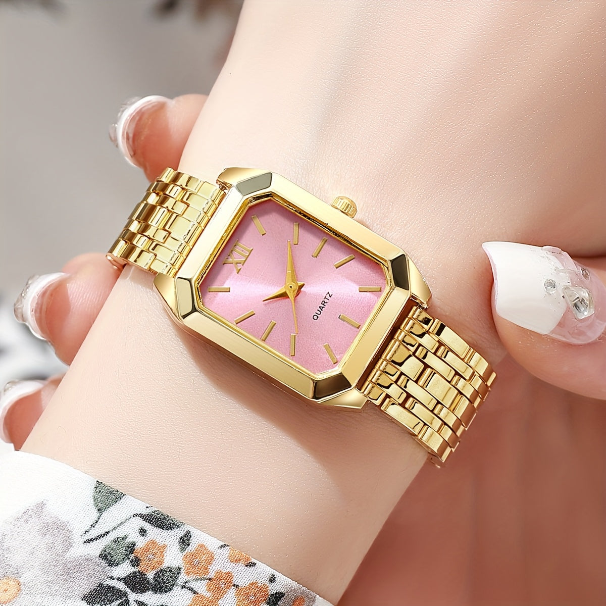 1pc Women's Luxury Square Watch with Multi-Color Dial & Golden-Tone Zinc Alloy Band - Quartz Movement, Fashionable Wristwatch for Casual & Formal Occasions, Casual Wristwatch | Colorful Dial Watch | Premium Look Watch