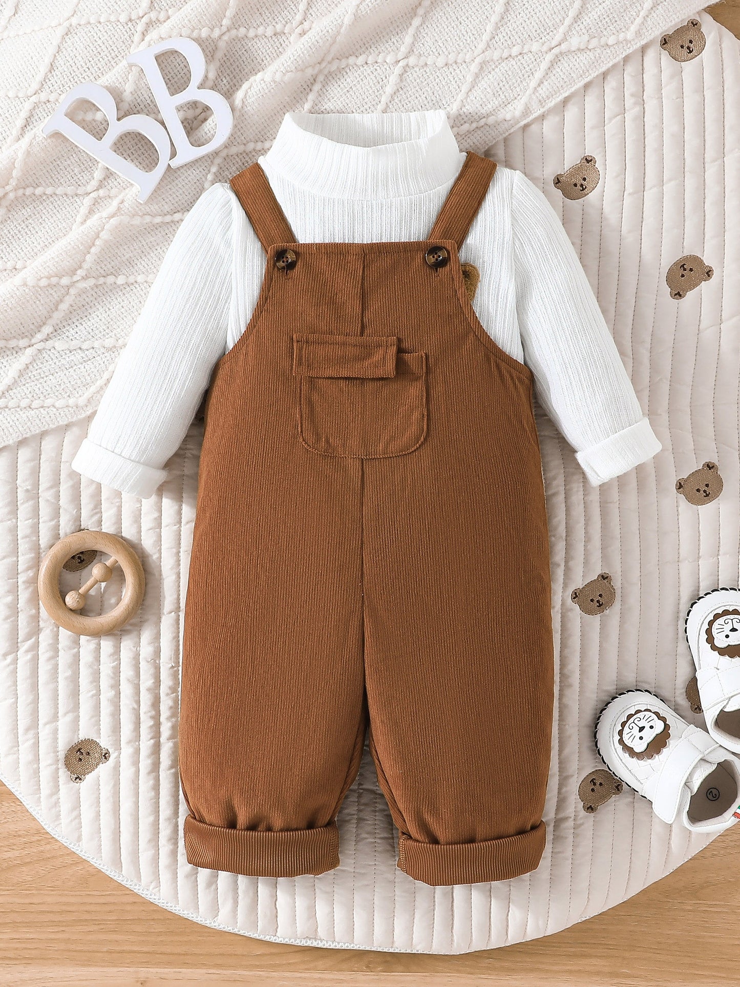 2pcs, Newborn Boy's Long Sleeves High Neck Bear Applique Top & Pocket Overalls Set For Leisure & Outdoor Activities, Meticulously Crafted For Fall And Winter, Outdoor Cloth