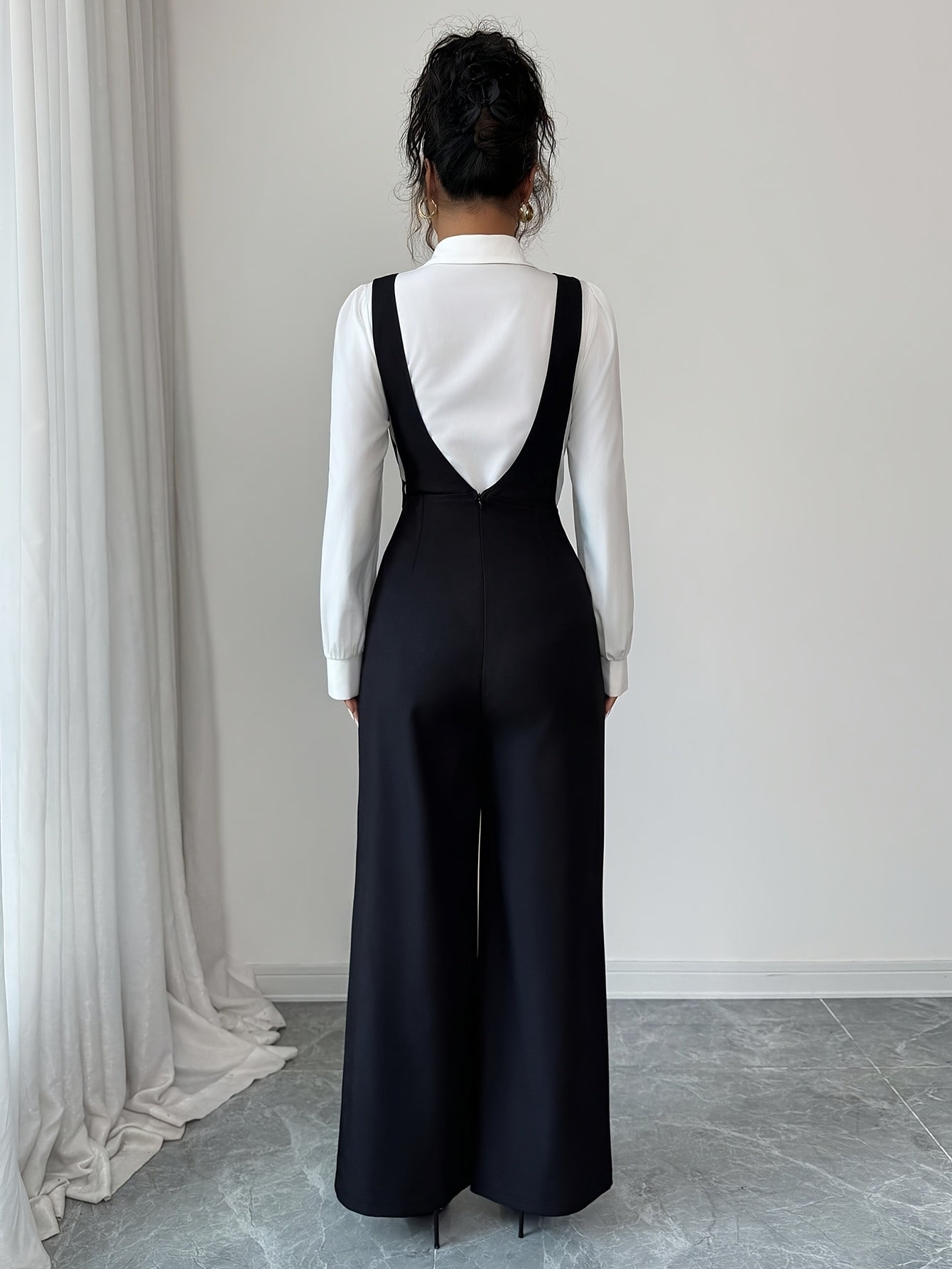 Women's Elegant Black Deep V-Neck Polyester Jumpsuit