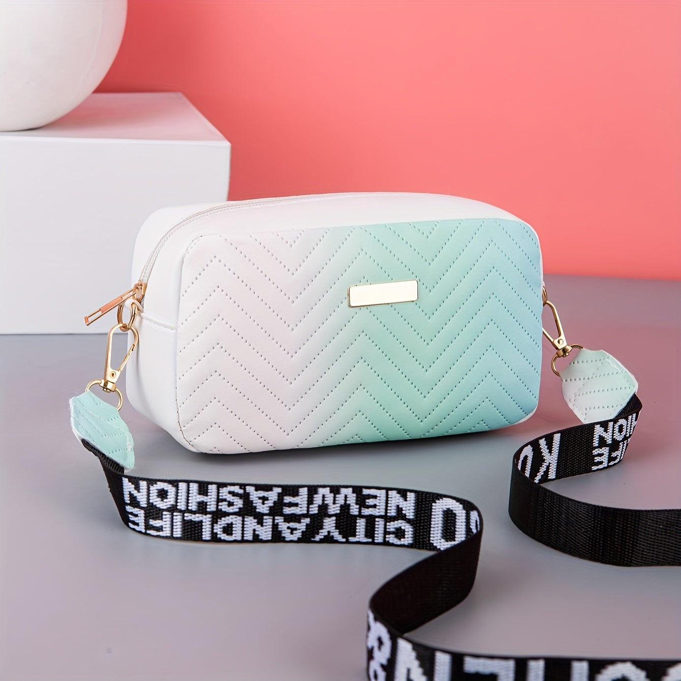 Fashion Gradient Quilted Crossbody պայուսակ, գերժամանակակից PU ուսի պայուսակ, կանացի նորաձև ձեռքի պայուսակ և դրամապանակ