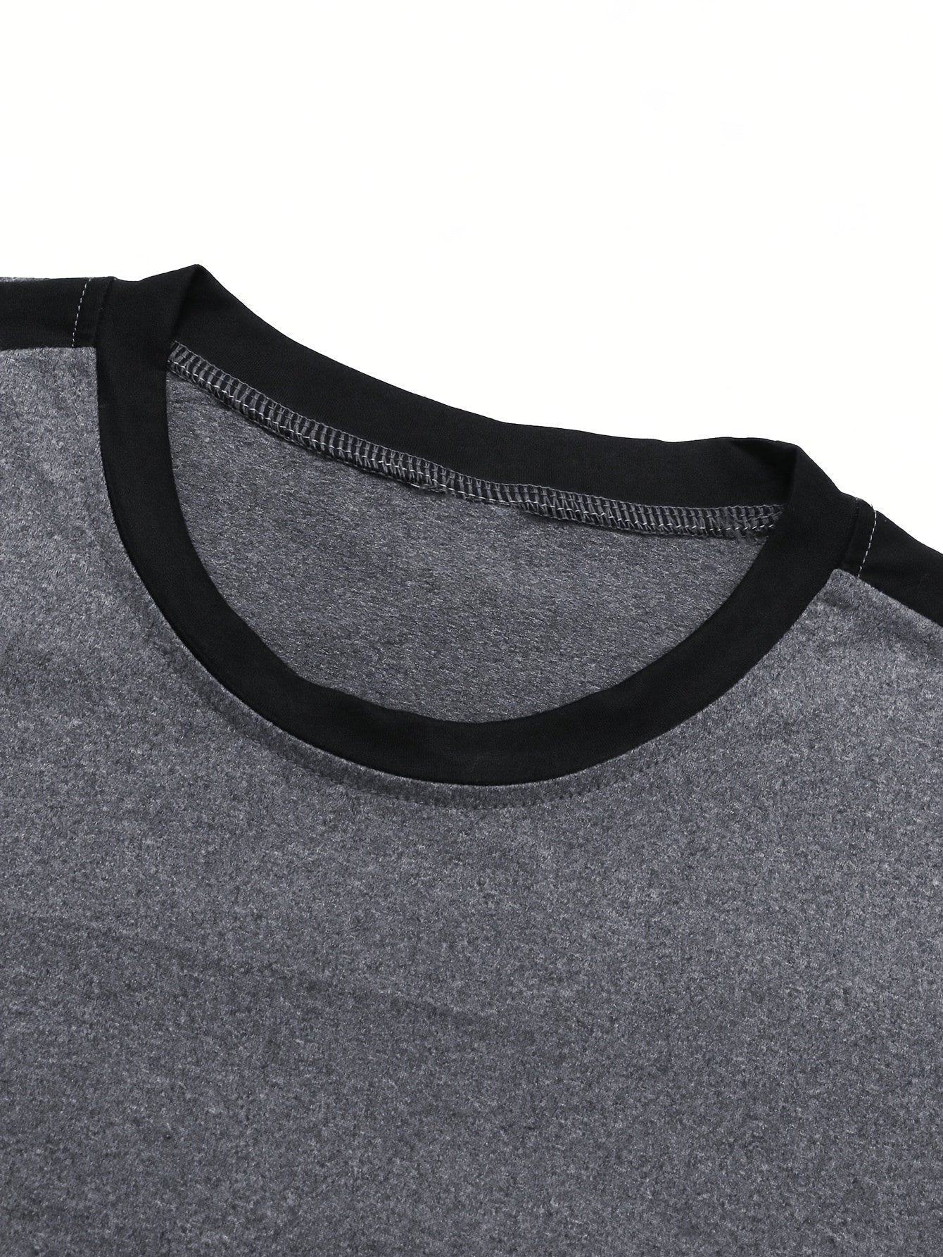 Men's Lightweight Summer Casual T-Shirt - Short Sleeve, Crew Neck, Two-Tone Color Block Design (Light Gray Dark Gray), Machine Washable, Perfect for Casual Attire, Smooth Texture Fabric