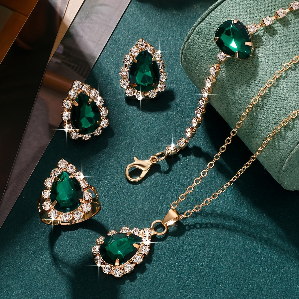 Elegant 5pcs Green Rhinestone Jewelry Set for Women - Sparkling Studs, Necklace, Ring & Earrings - Perfect for Daily Wear or Parties