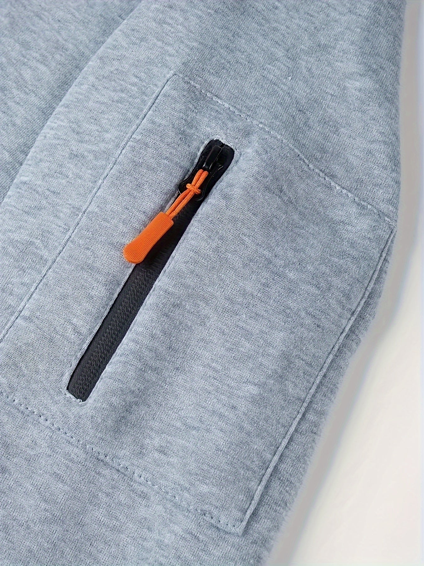 Men's Casual Hoodie with Zipper, Soft And Breathable Polyester Fabric, Machine Washable, Autumn/Winter Fashion