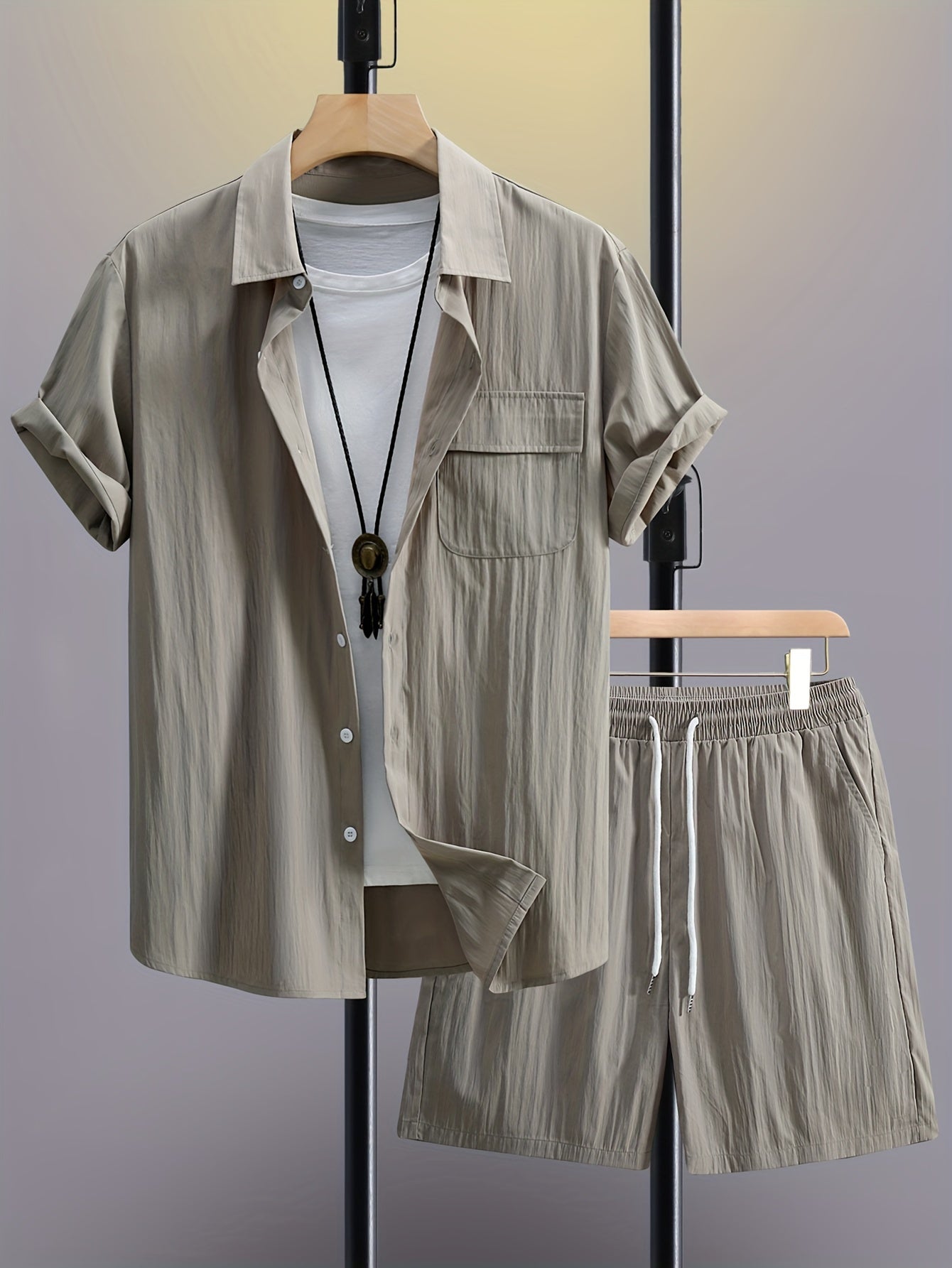 Men's Summer 2pcs Set: Casual Fashion Beige Short Sleeve Collared Shirt & Drawstring Shorts - Lightweight Blend, Ideal for Beach Vacations