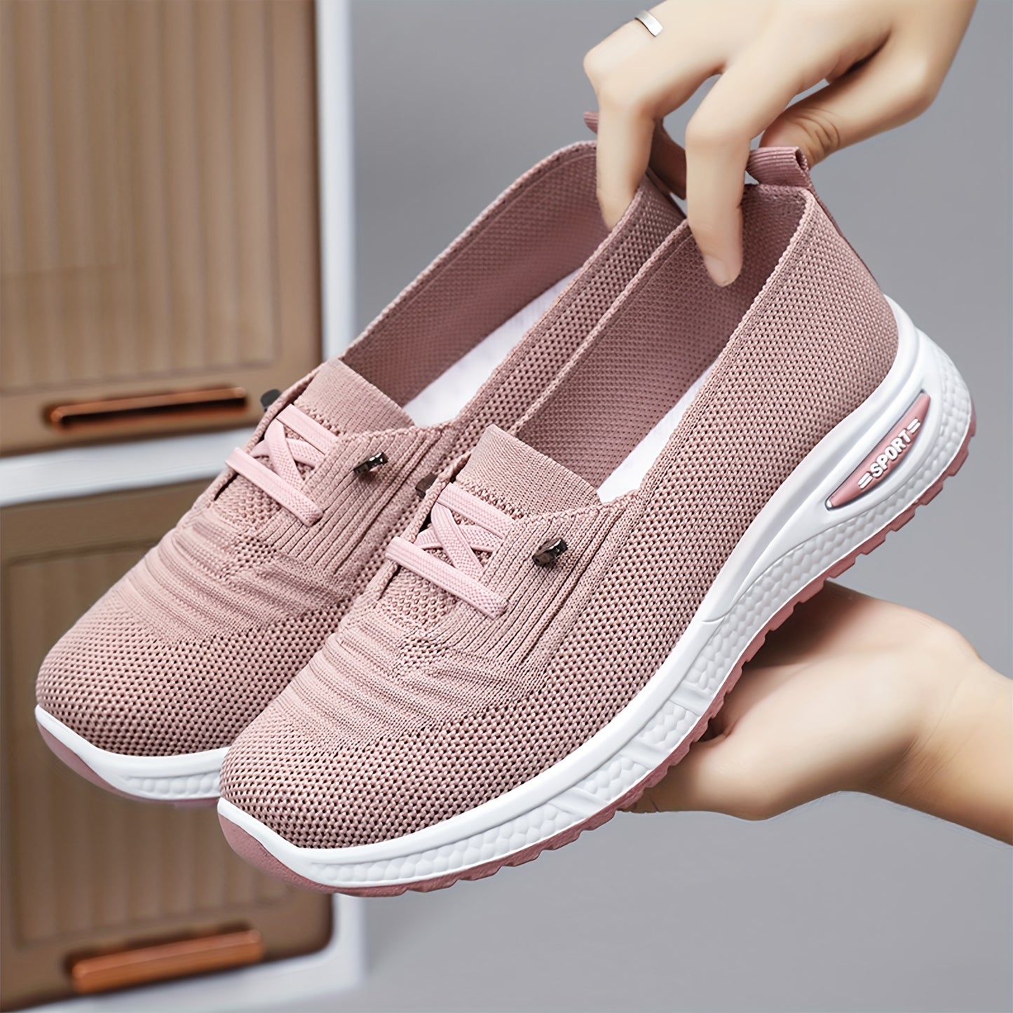 Women's Casual Slip-On Shoes, Simple and Versatile Sports Slip-On Shoes, Knitted Upper