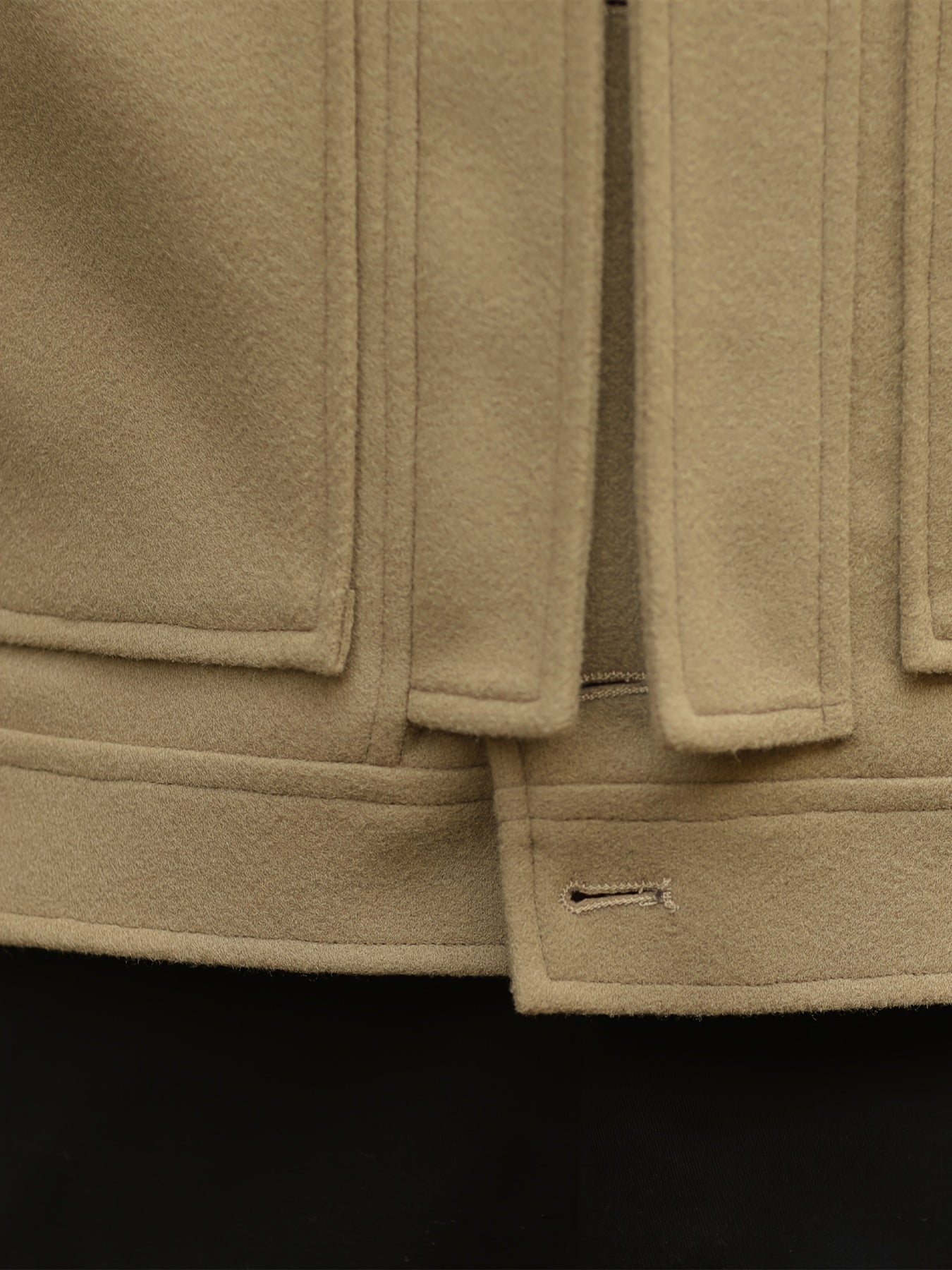 Men's Stylish Autumn/Winter Warm Polyester Casual Jacket with Lapel Collar, Zipper Closure, and Pockets - 100% Polyester Solid Color Loose Fit Coat