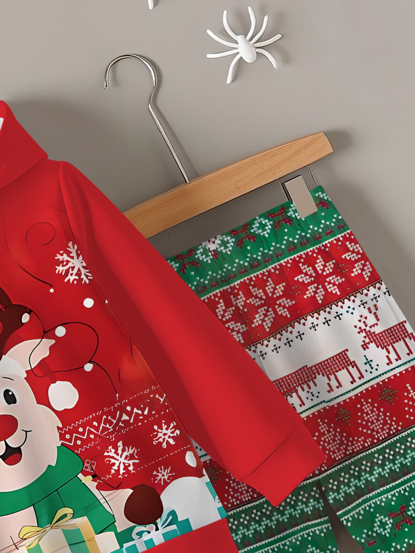 2pcs Boys' Christmas Reindeer & Holiday Sweatsuit Set - Cozy Hooded Sweatshirt & Sweatpants Outfit, Warm Winter Clothes for Boys, Boys' Casual Playwear, Machine Washable Gift for Christmas & New Year’s (Matching Outfit), Pe